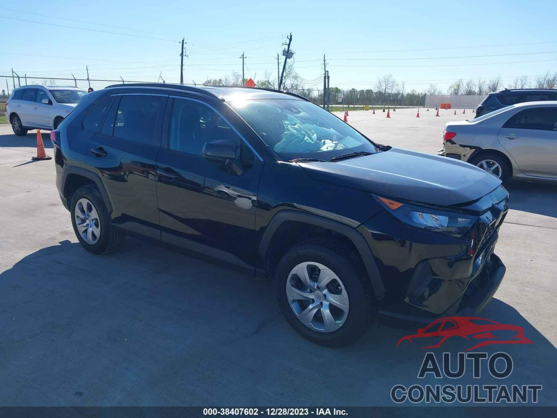 TOYOTA RAV4 2021 - 2T3F1RFV9MW194849
