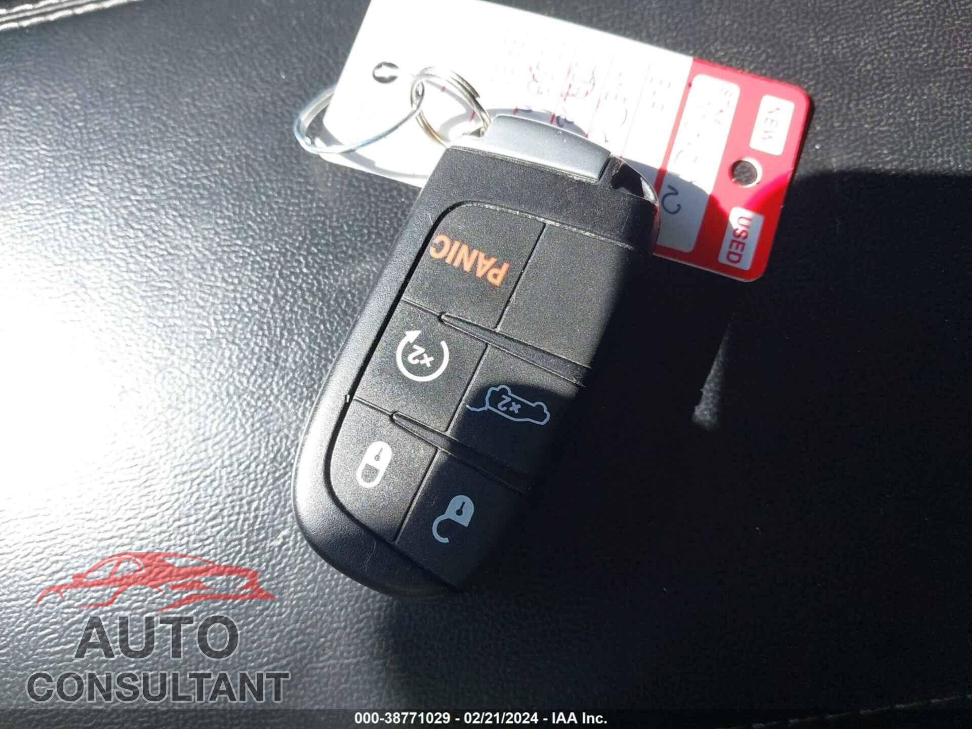 DODGE DURANGO 2021 - 1C4RDJDG6MC664171