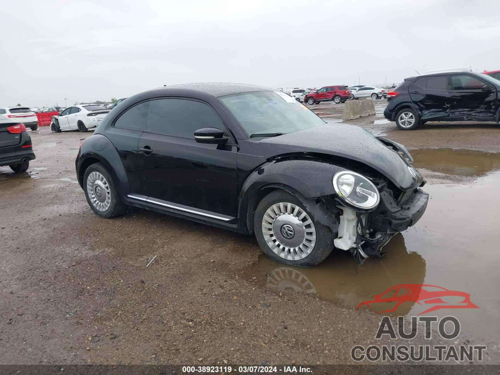 VOLKSWAGEN BEETLE 2016 - 3VWJ17AT1GM628074
