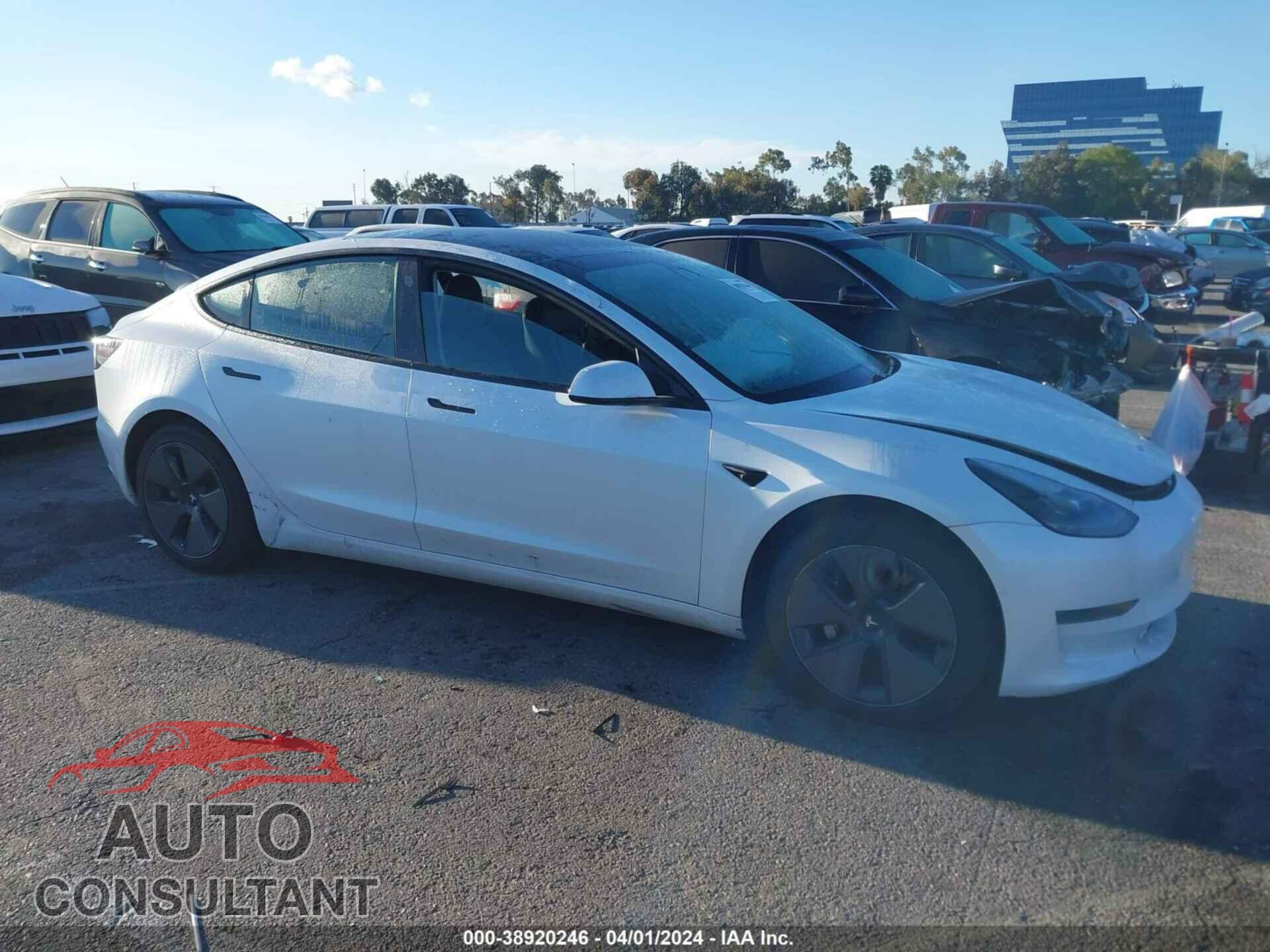 TESLA MODEL 3 2021 - 5YJ3E1EA4MF992530