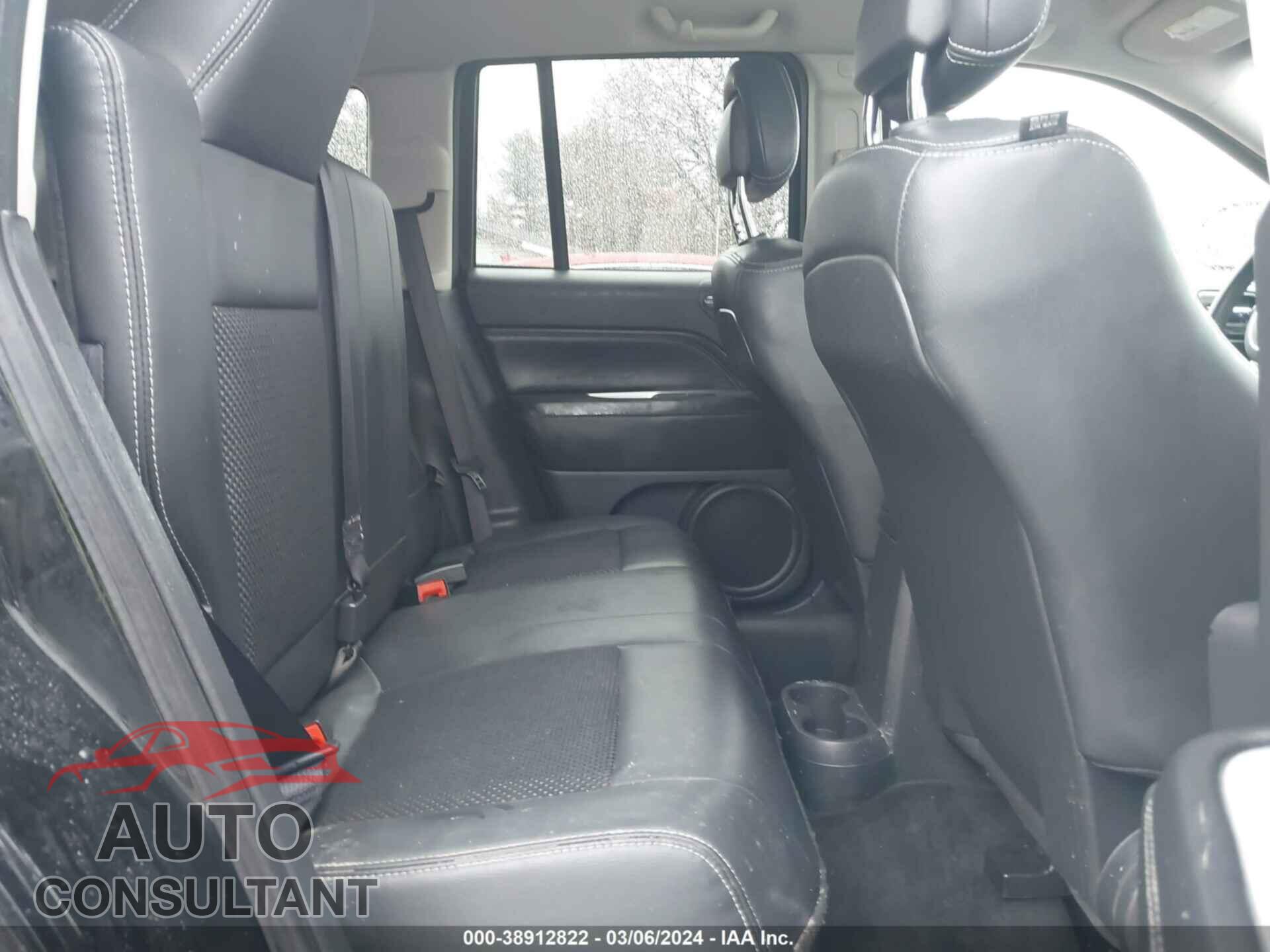 JEEP COMPASS 2016 - 1C4NJCEA8GD731350