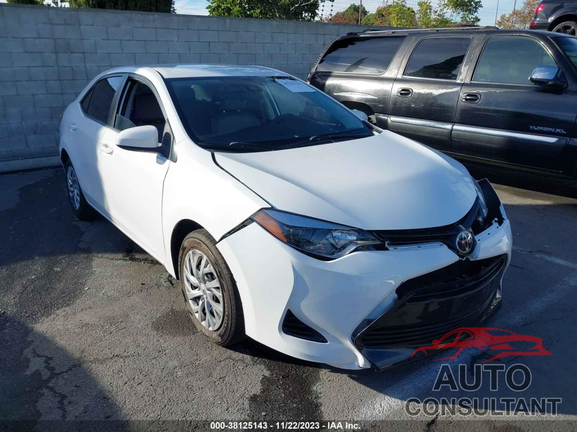 TOYOTA COROLLA 2018 - 5YFBURHE5JP749563