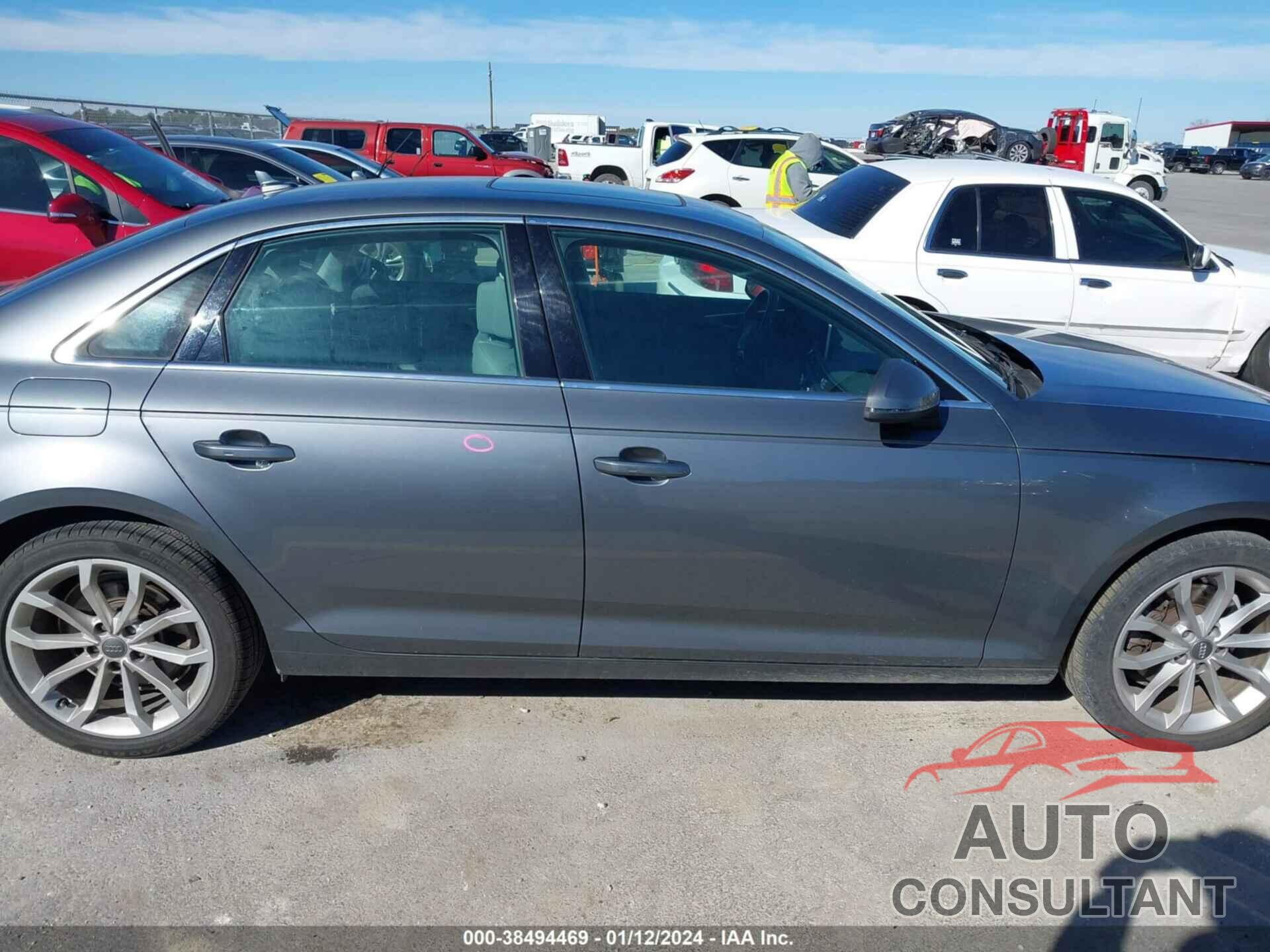 AUDI A4 2019 - WAUHMAF43KA015190