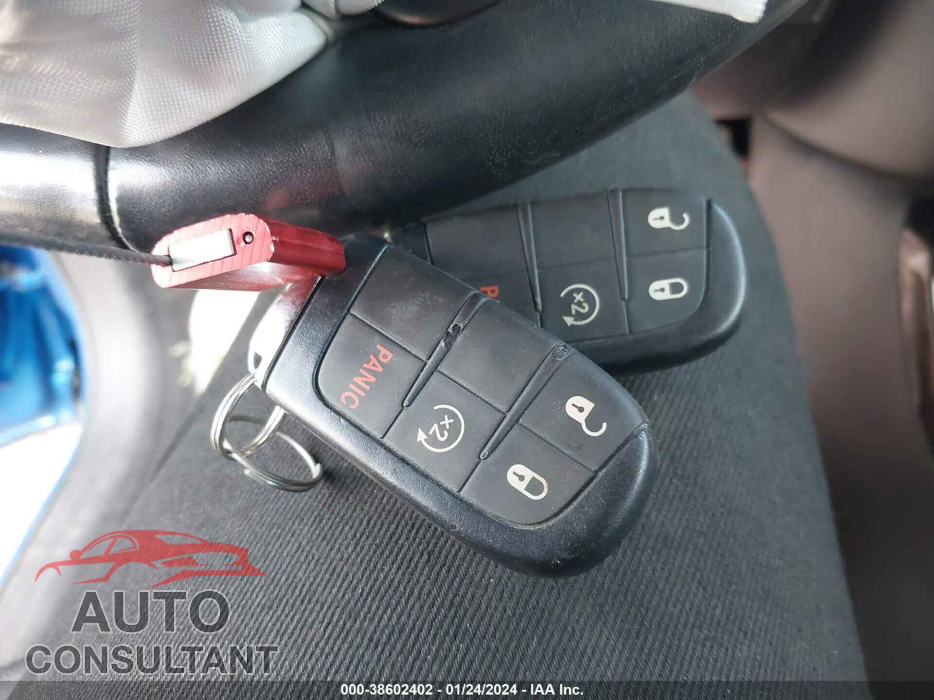 JEEP COMPASS 2020 - 3C4NJDBB4LT115989