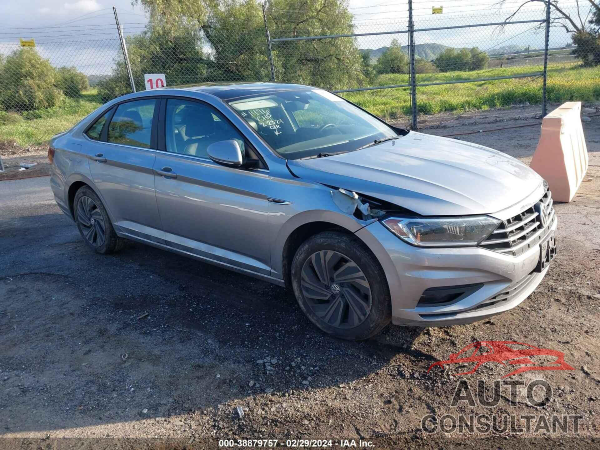 VOLKSWAGEN JETTA 2019 - 3VWGB7BUXKM184085
