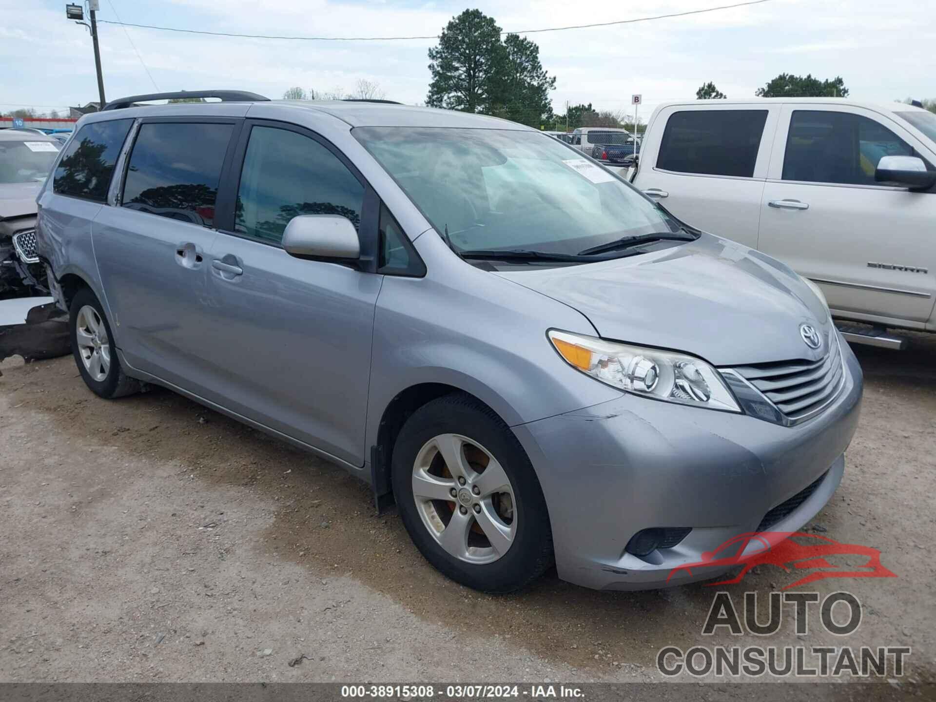 TOYOTA SIENNA 2017 - 5TDKZ3DCXHS779968