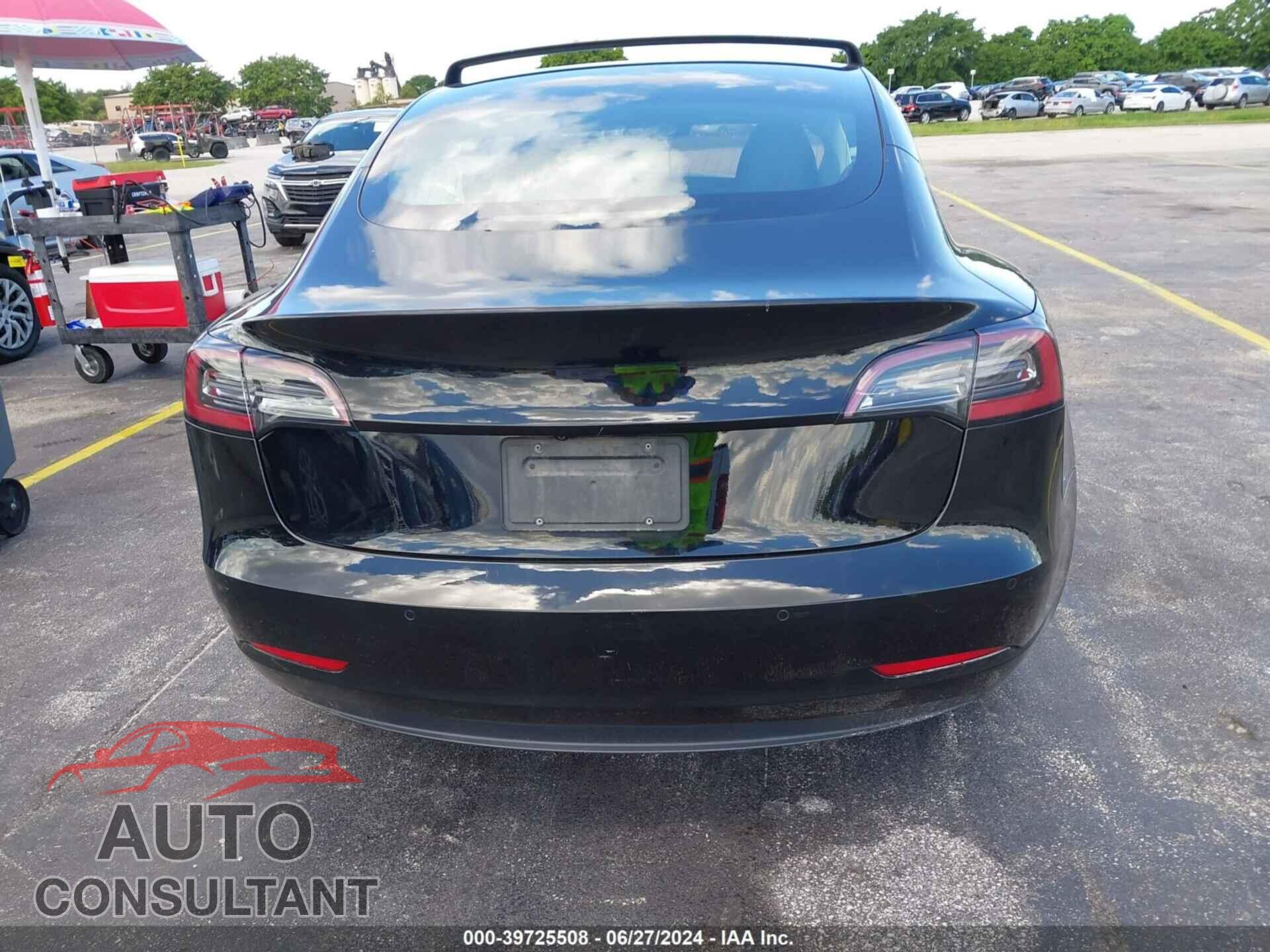TESLA MODEL 3 2019 - 5YJ3E1EA1KF410493