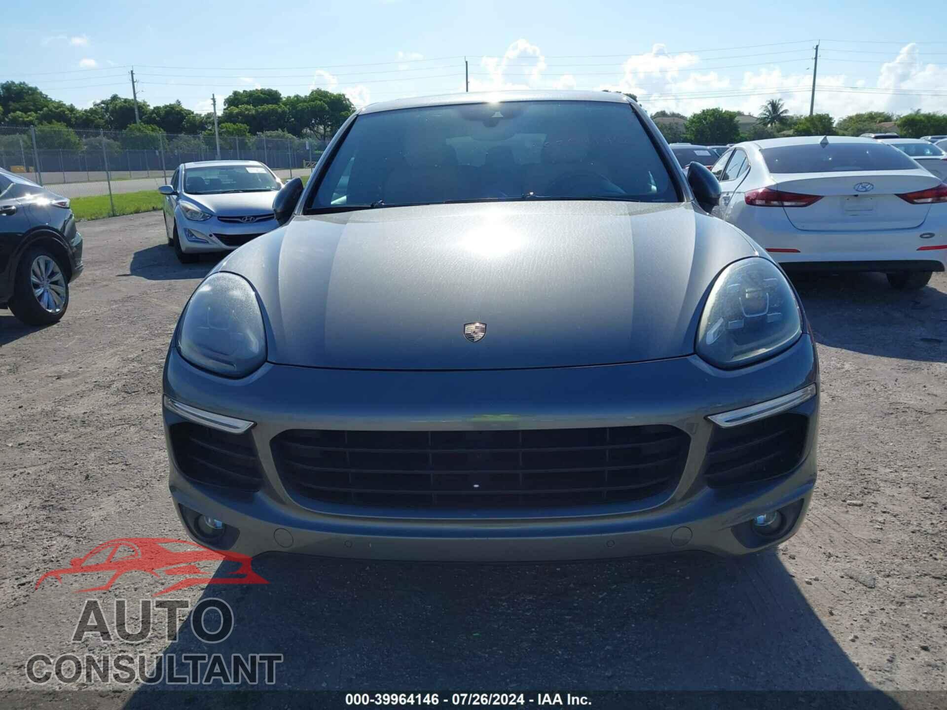 PORSCHE CAYENNE 2016 - WP1AA2A27GLA10643