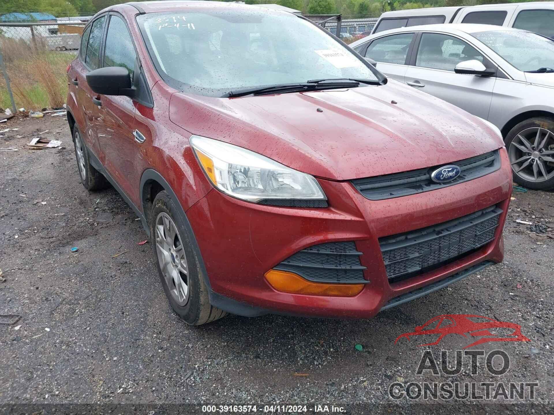 FORD ESCAPE 2016 - 1FMCU0F71GUC20414