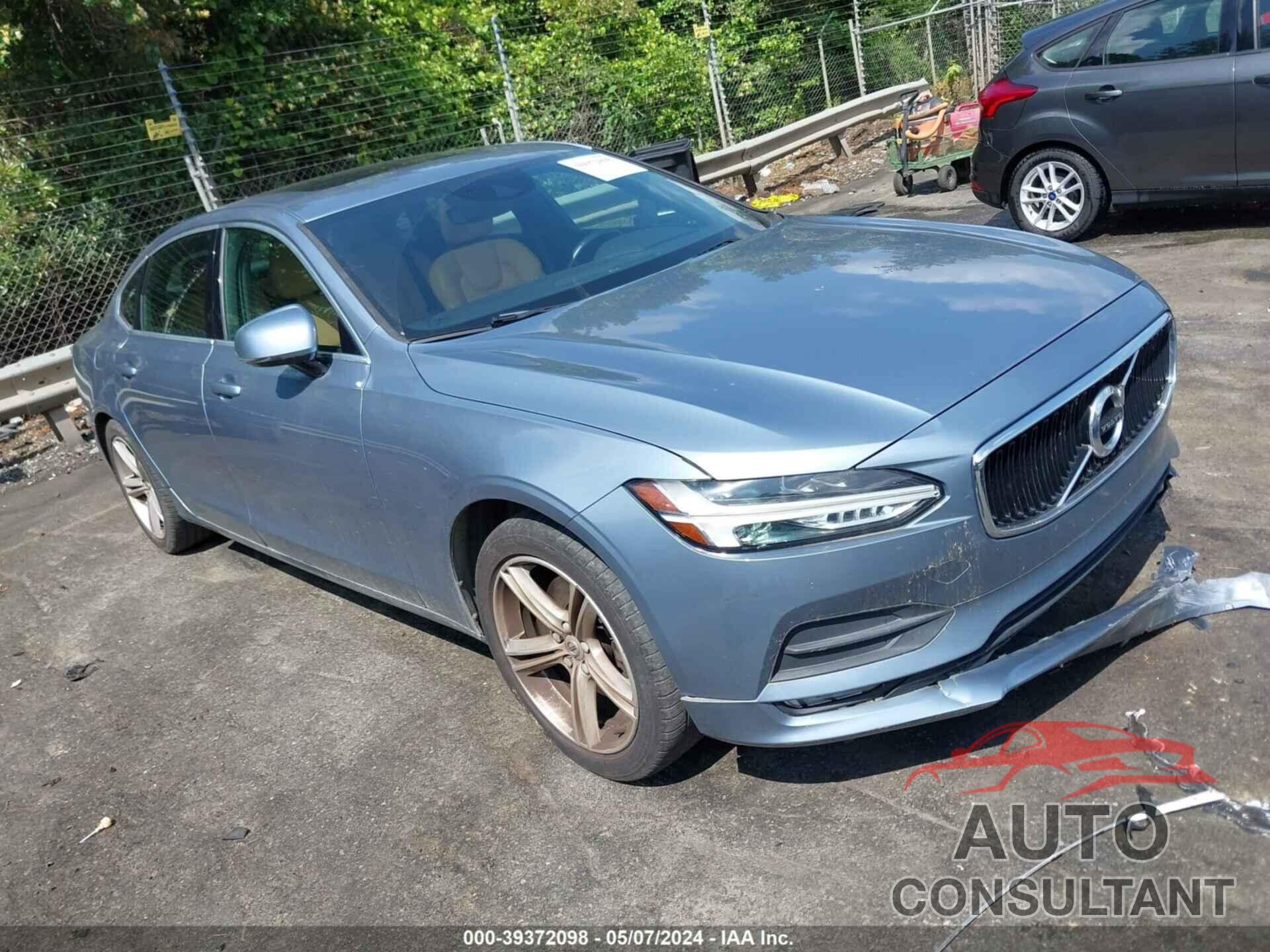 VOLVO S90 2018 - LVY102MK4JP055256