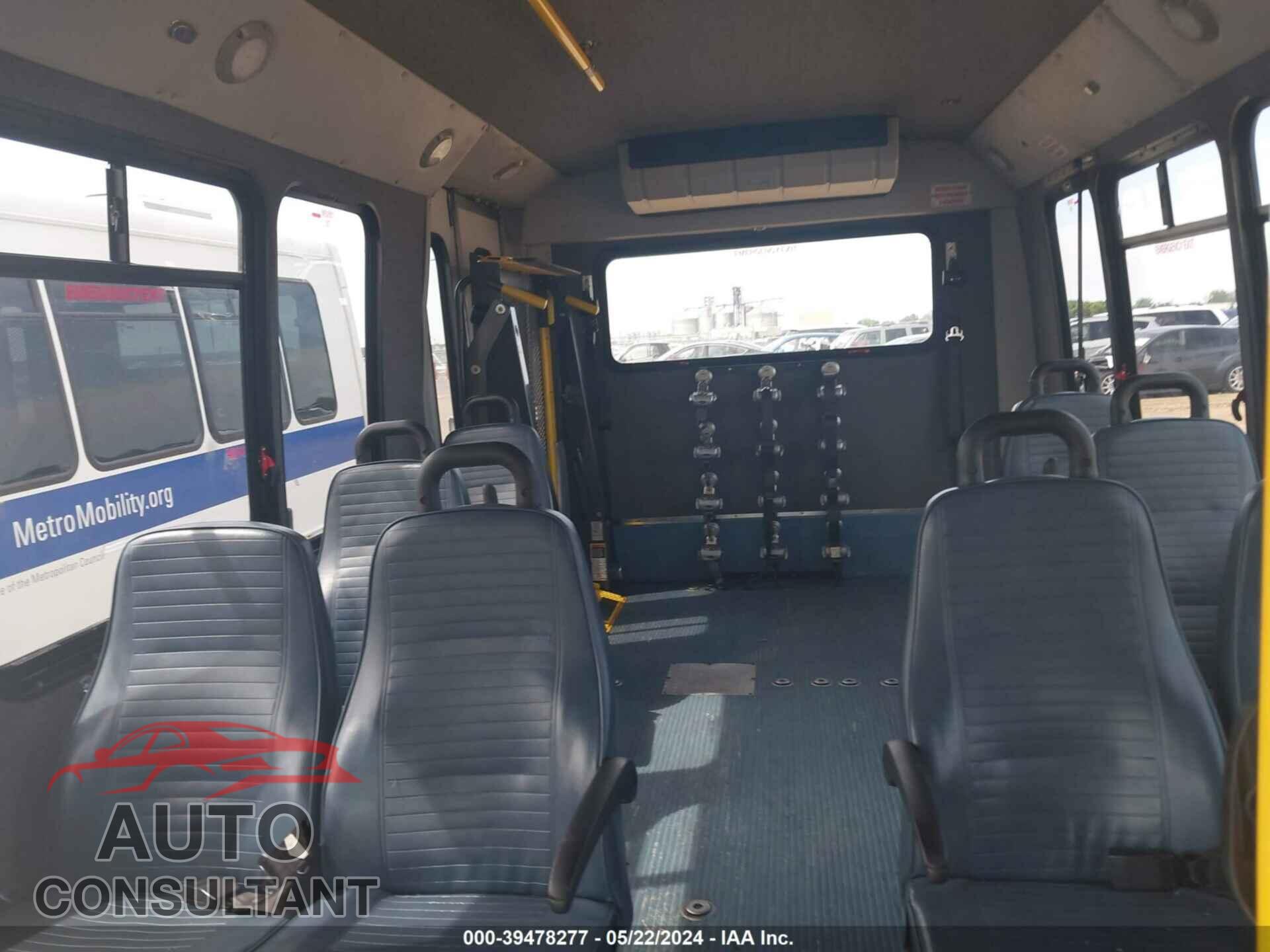 FORD ECONOLINE 2017 - 1FDFE4FS3HDC36444