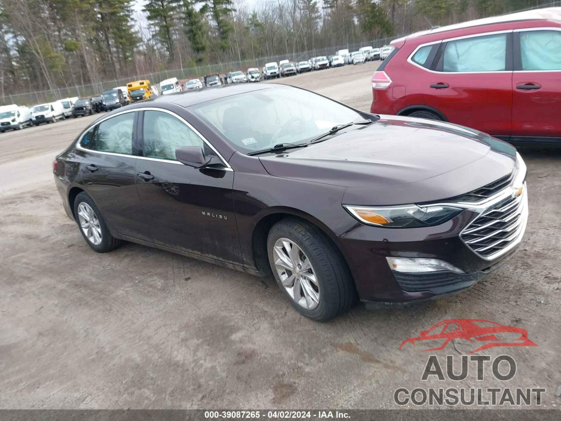 CHEVROLET MALIBU 2021 - 1G1ZD5ST3MF004717
