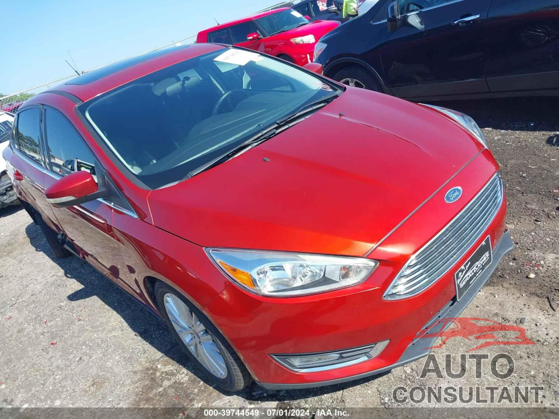 FORD FOCUS 2018 - 1FADP3J26JL286182