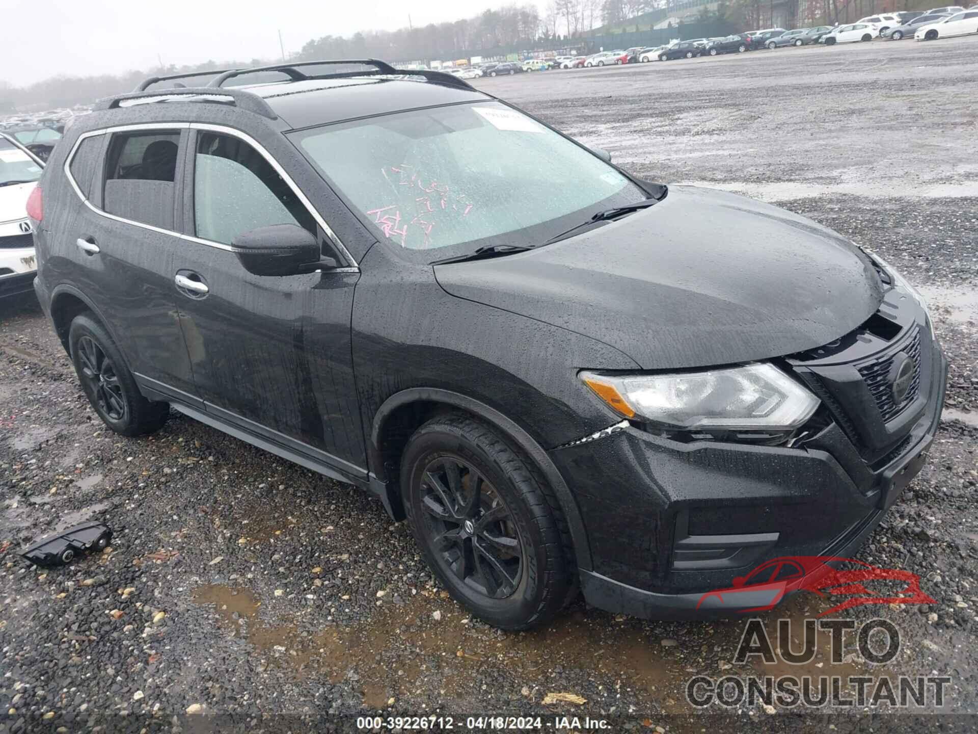 NISSAN ROGUE 2018 - 5N1AT2MV4JC828478