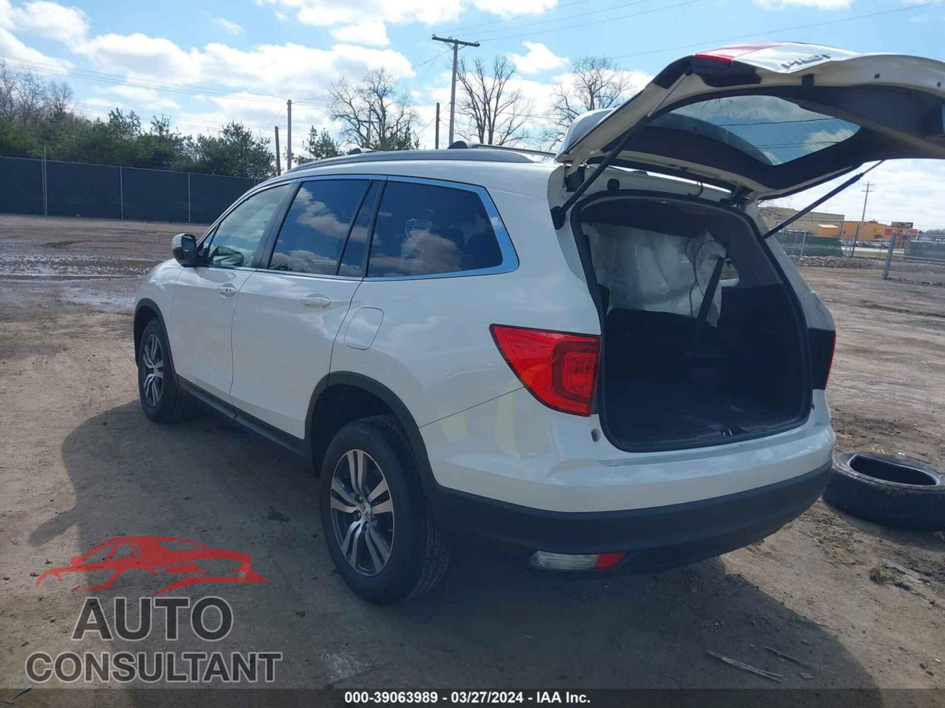 HONDA PILOT 2017 - 5FNYF6H31HB062443