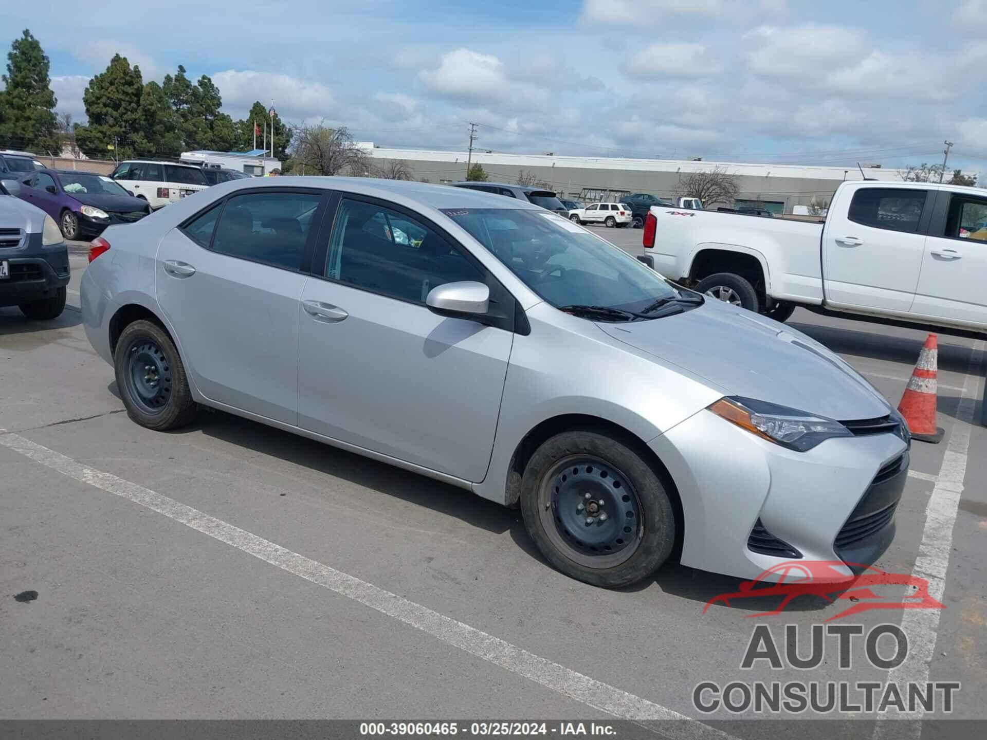 TOYOTA COROLLA 2017 - 2T1BURHEXHC793360