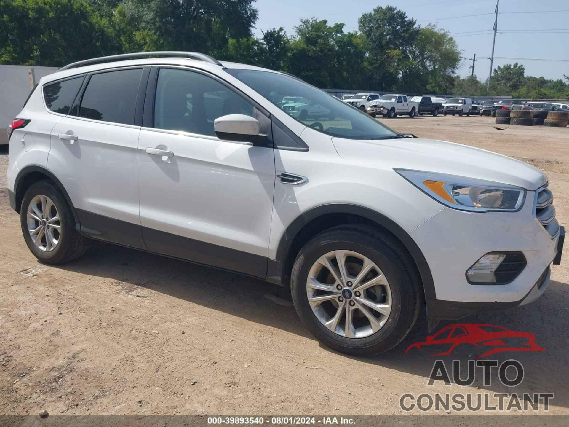 FORD ESCAPE 2018 - 1FMCU0GD3JUD07503