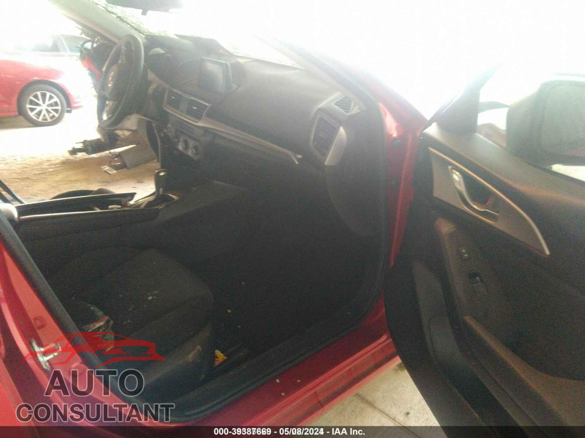 MAZDA MAZDA3 2017 - 3MZBN1K76HM101334
