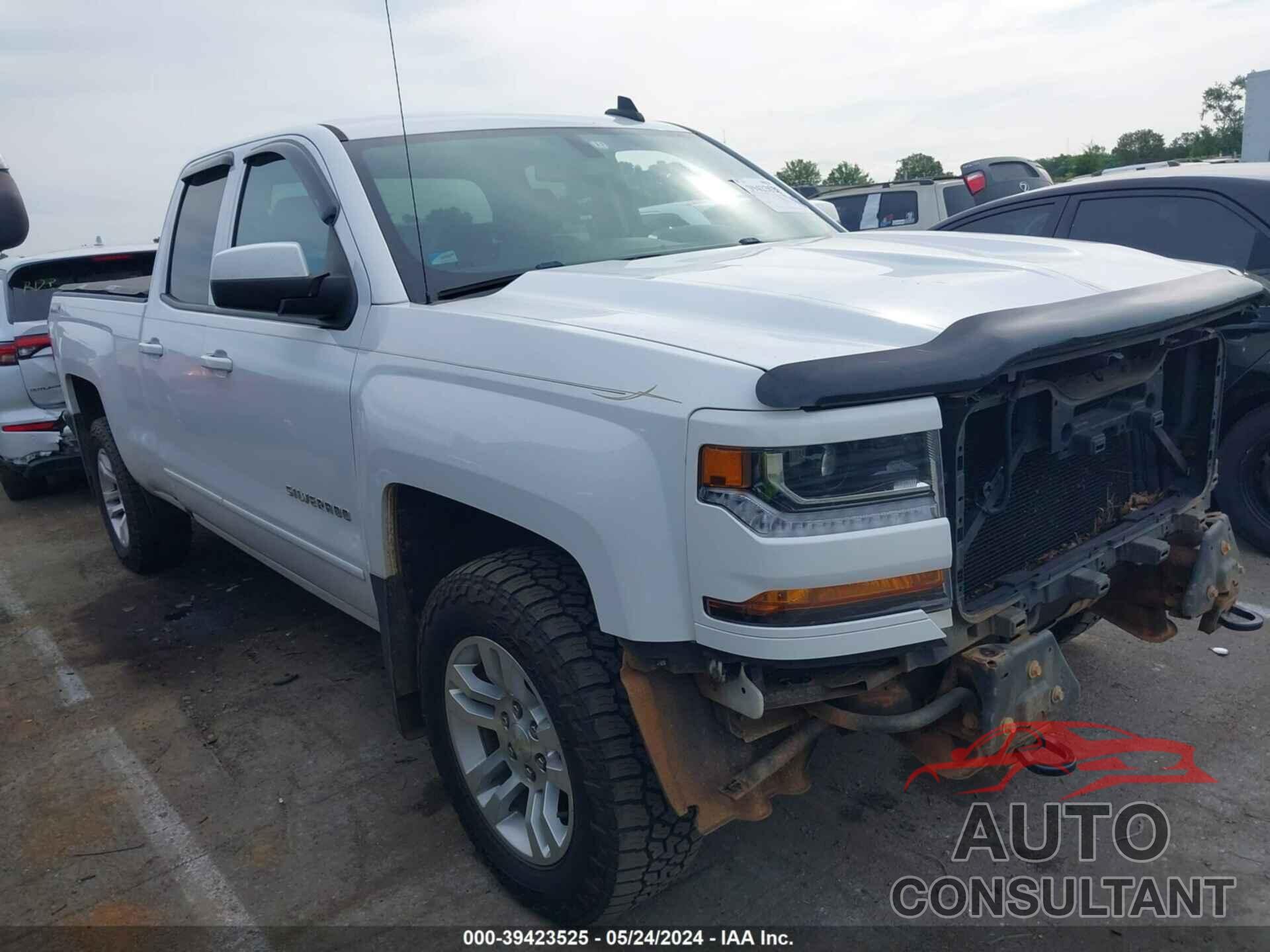 CHEVROLET SILVERADO 1500 2016 - 1GCVKREC7GZ305234