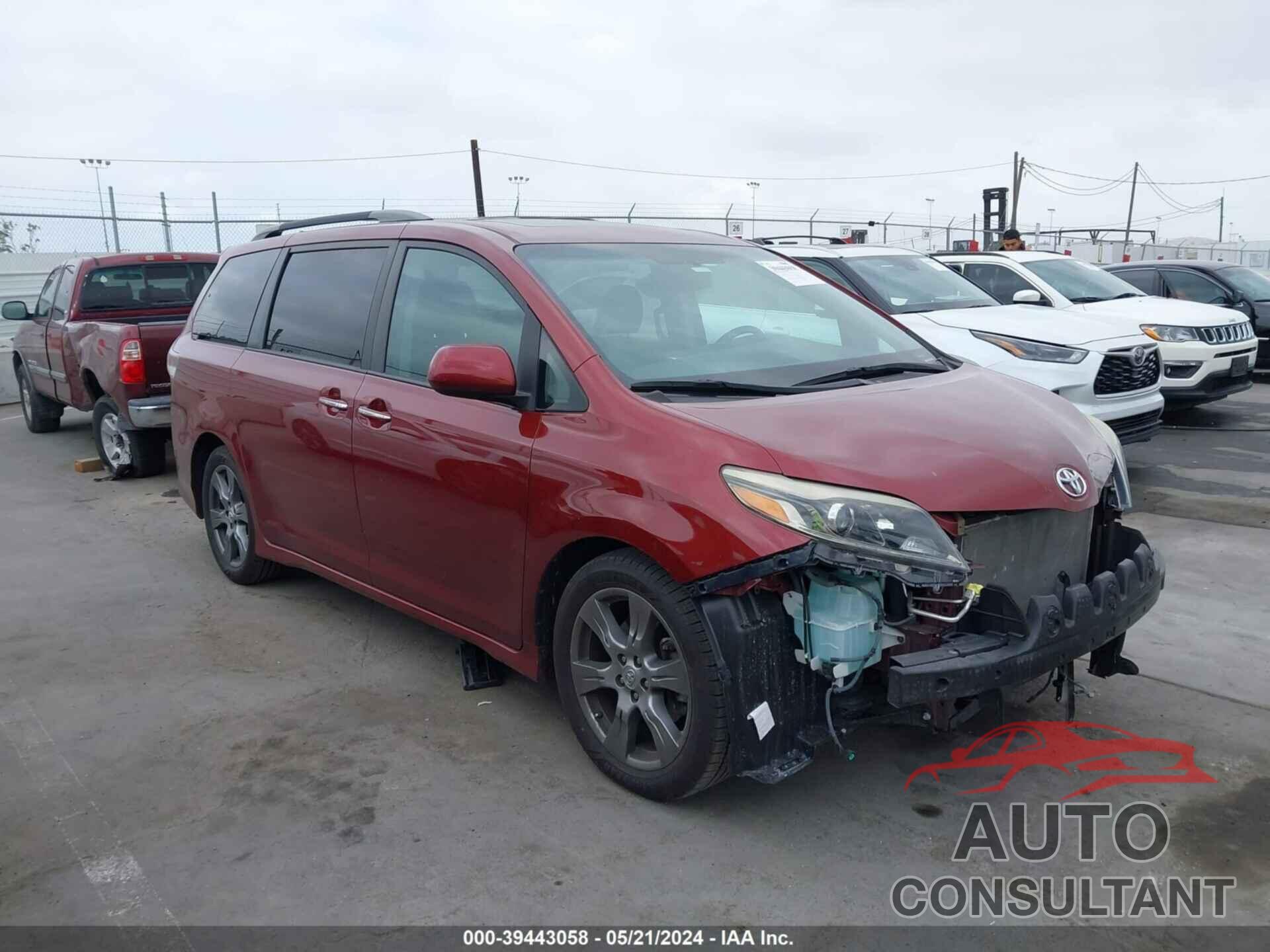 TOYOTA SIENNA 2017 - 5TDXZ3DC2HS830188