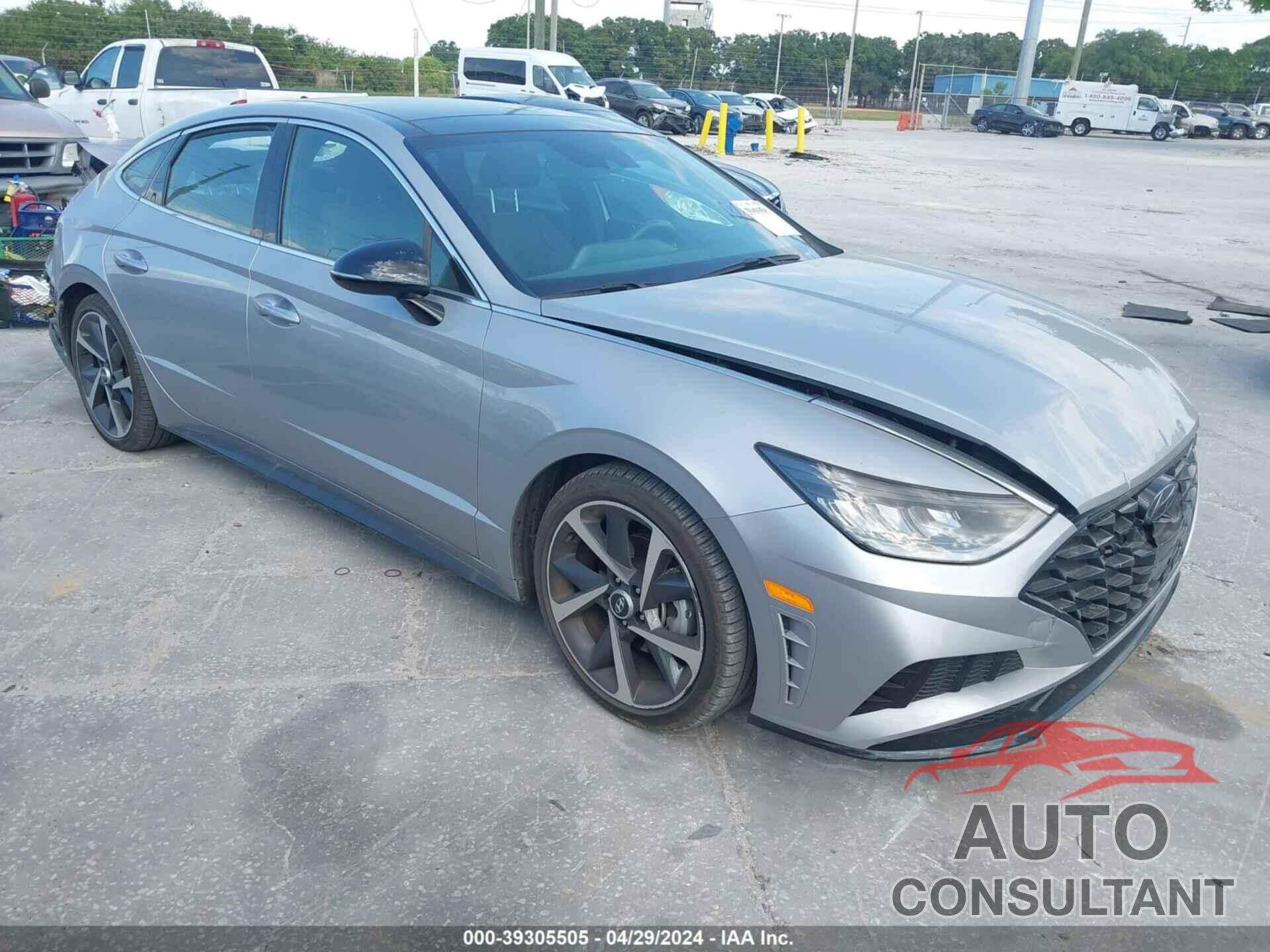 HYUNDAI SONATA 2023 - KMHL44J25PA292897