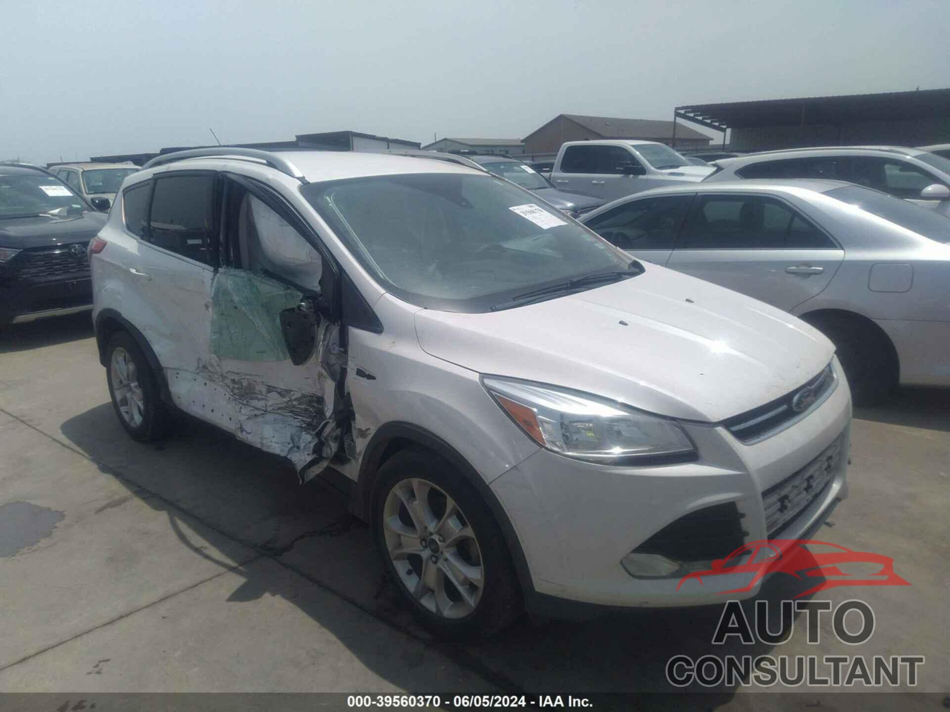 FORD ESCAPE 2016 - 1FMCU0JX3GUB96849