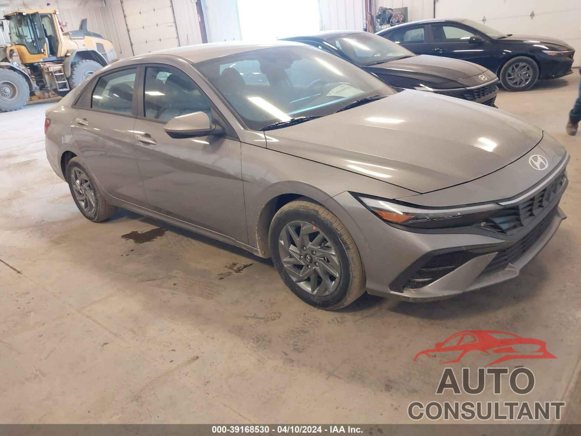 HYUNDAI ELANTRA 2024 - KMHLM4DJ3RU106469