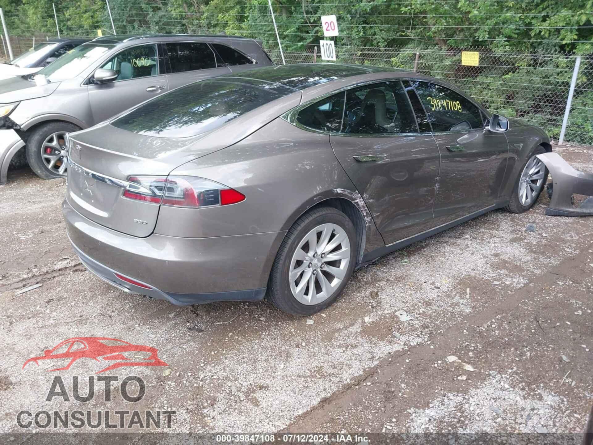 TESLA MODEL S 2016 - 5YJSA1E27GF133887
