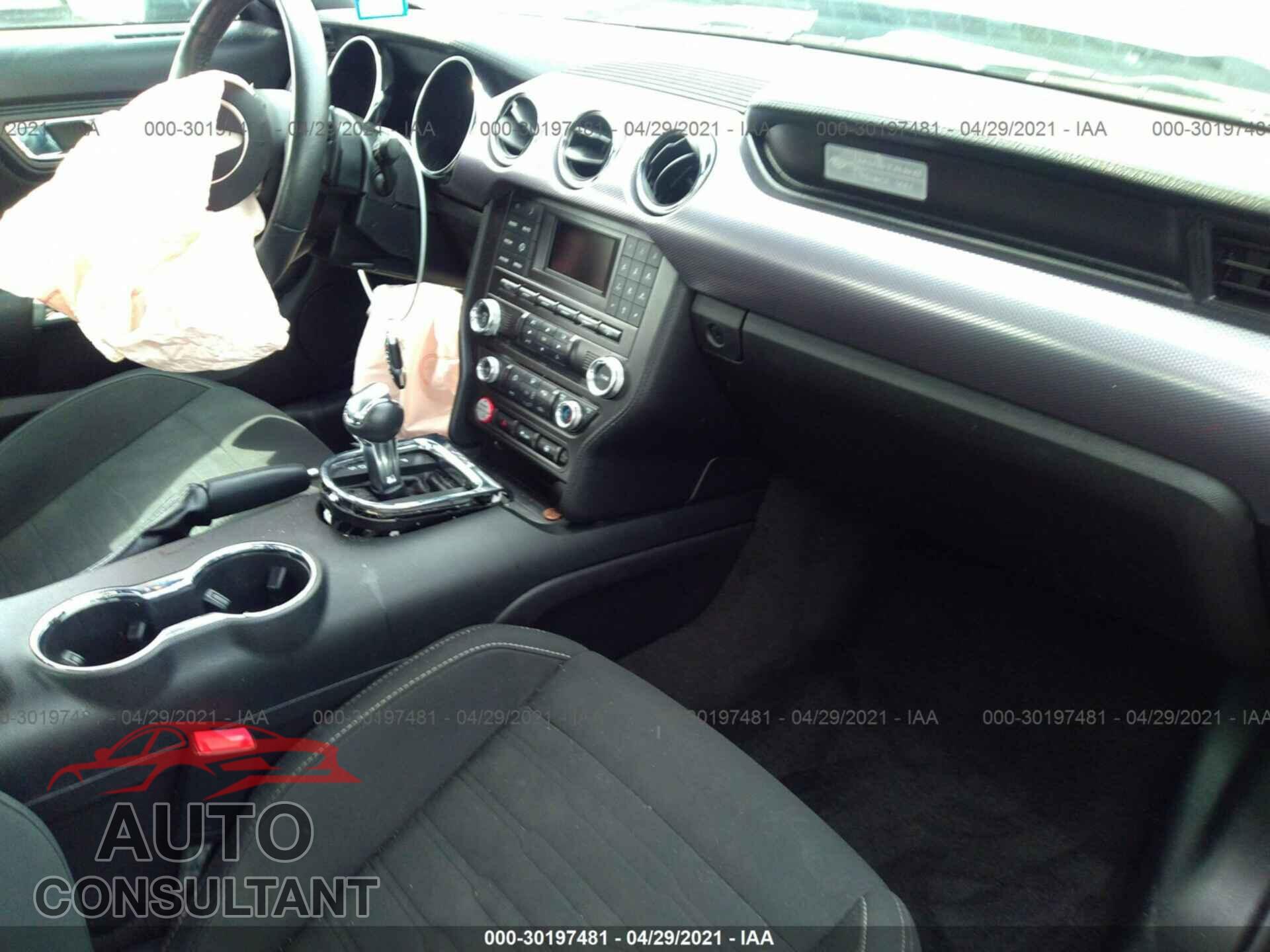 FORD MUSTANG 2017 - 1FA6P8TH9H5246636