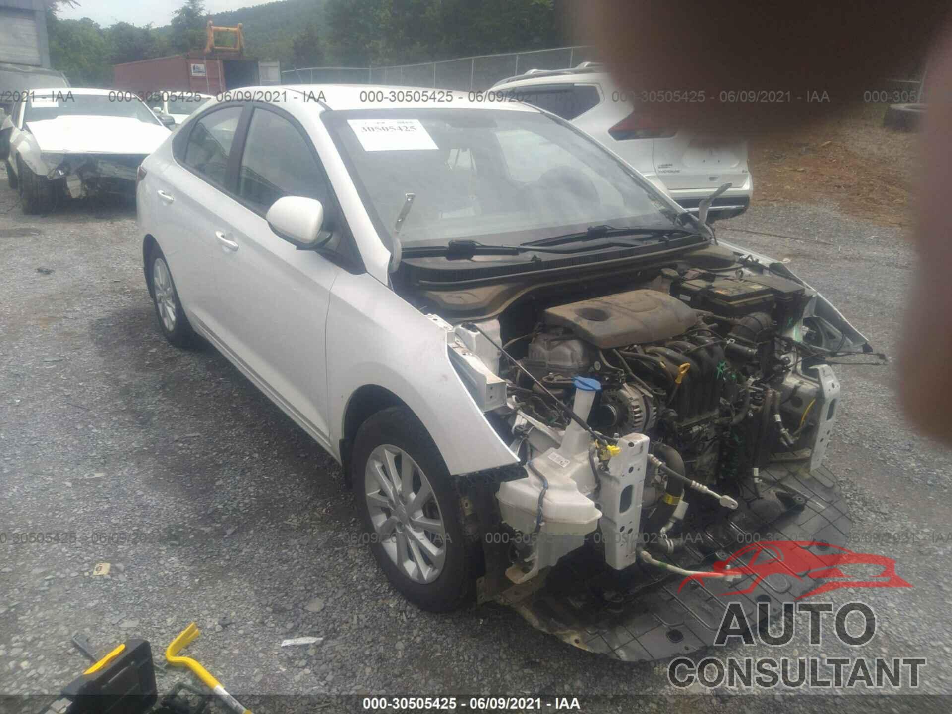 HYUNDAI ACCENT 2018 - 3KPC24A35JE026240