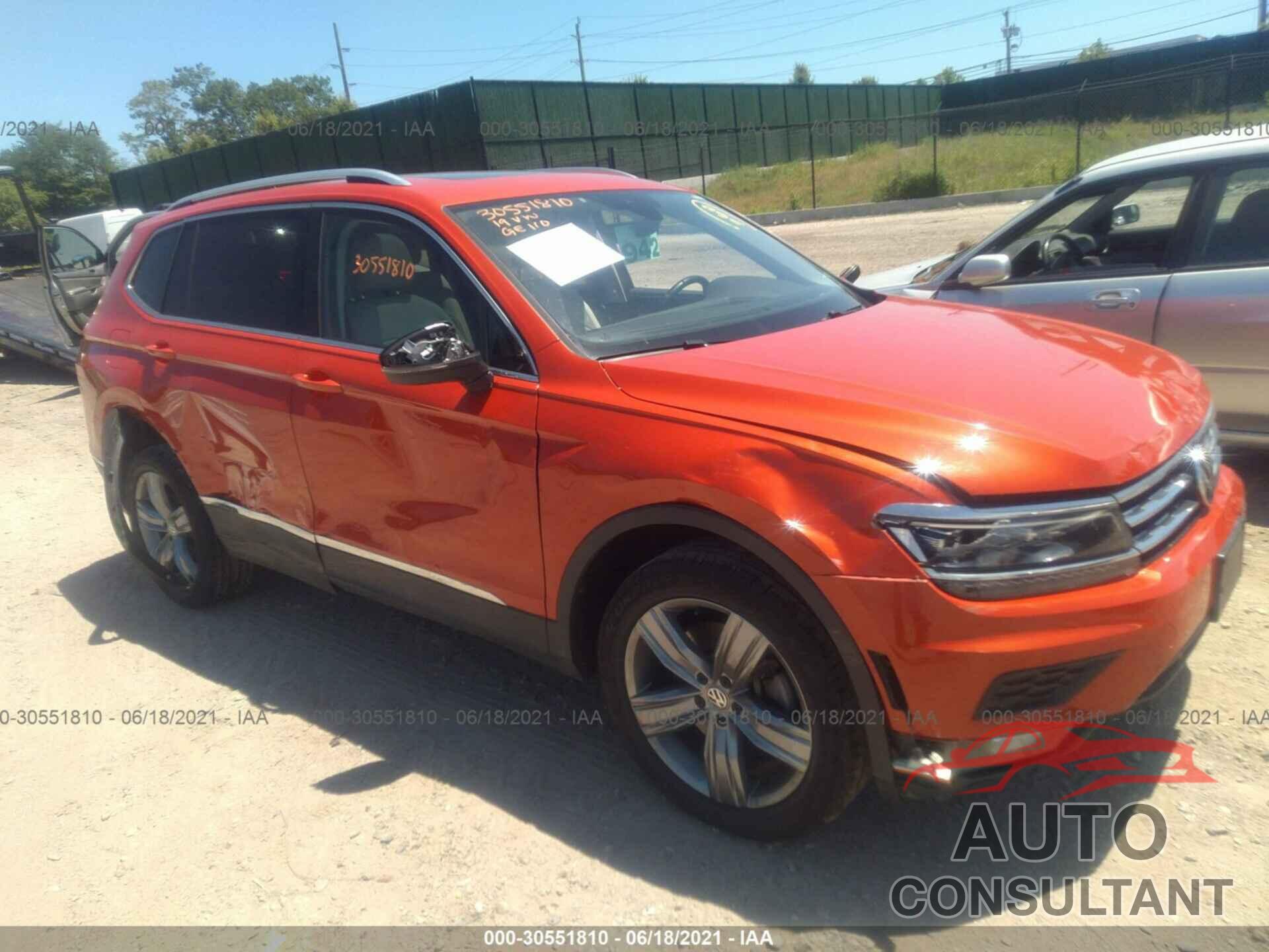 VOLKSWAGEN TIGUAN 2019 - 3VV4B7AX3KM112597
