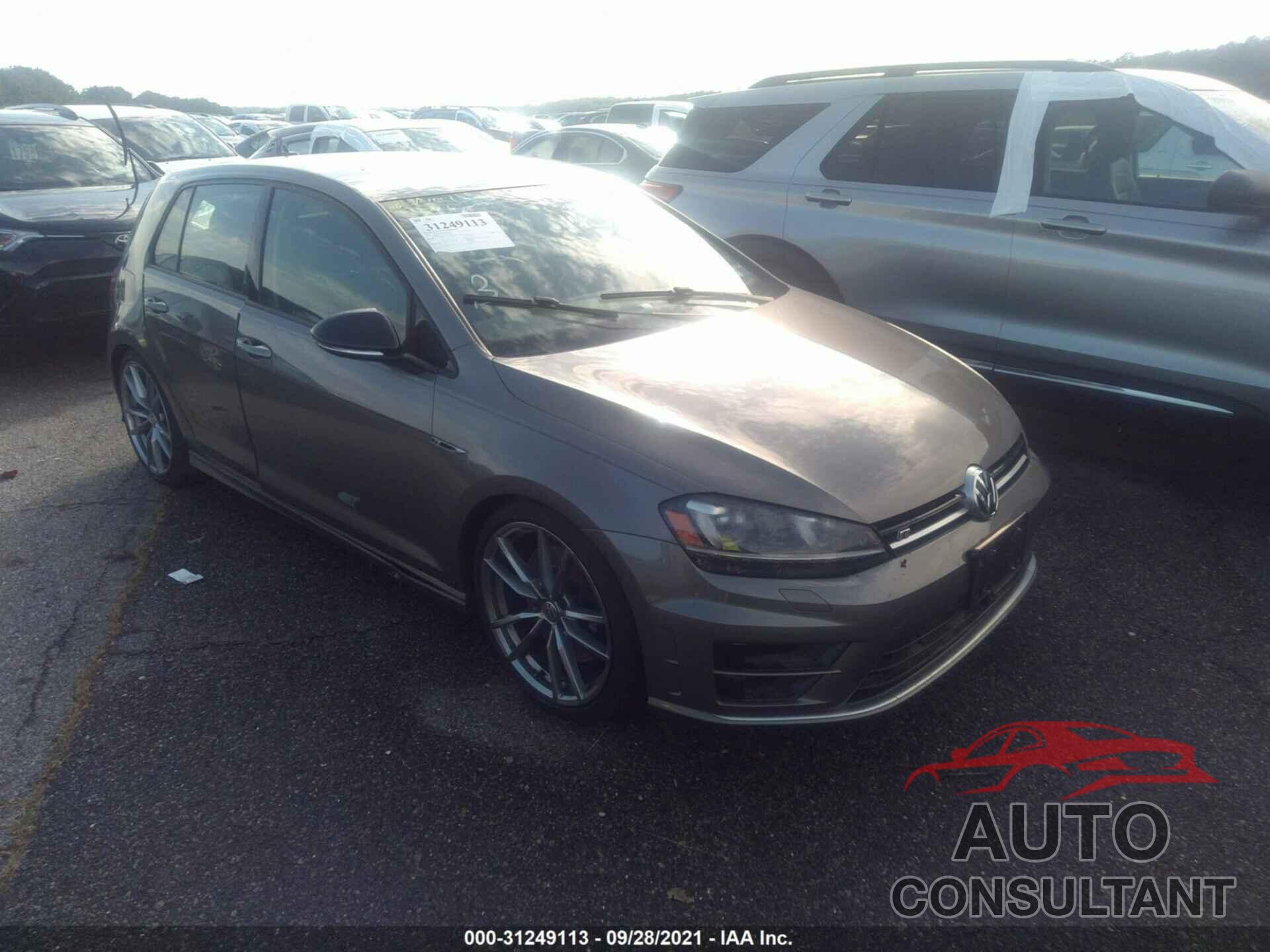 VOLKSWAGEN GOLF R 2017 - WVWWF7AU8HW081700