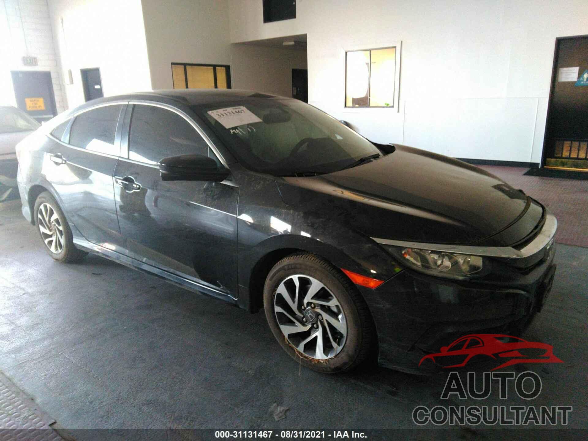 HONDA CIVIC SEDAN 2018 - 2HGFC2F7XJH586982