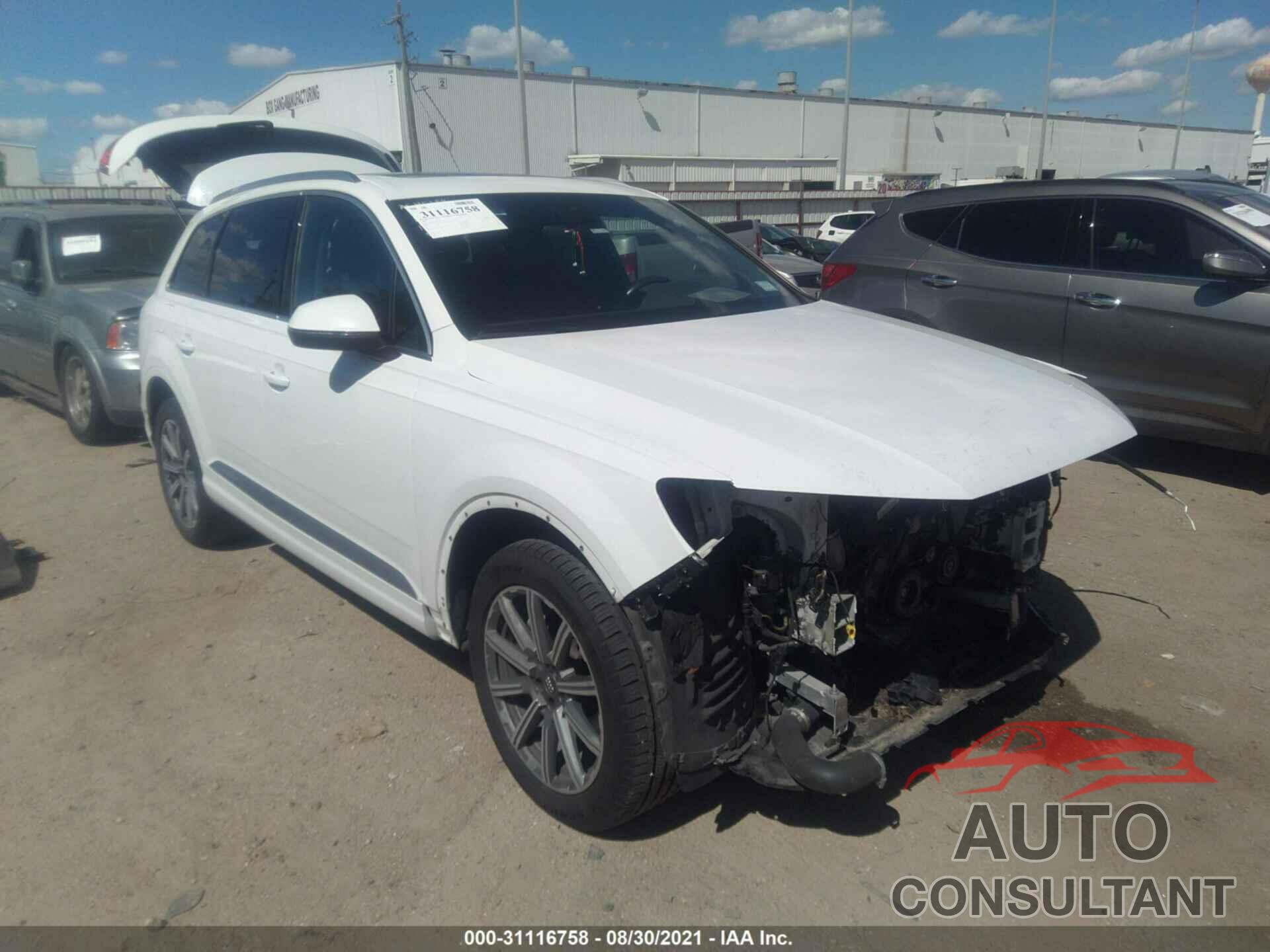 AUDI Q7 2018 - WA1LHAF74JD019266