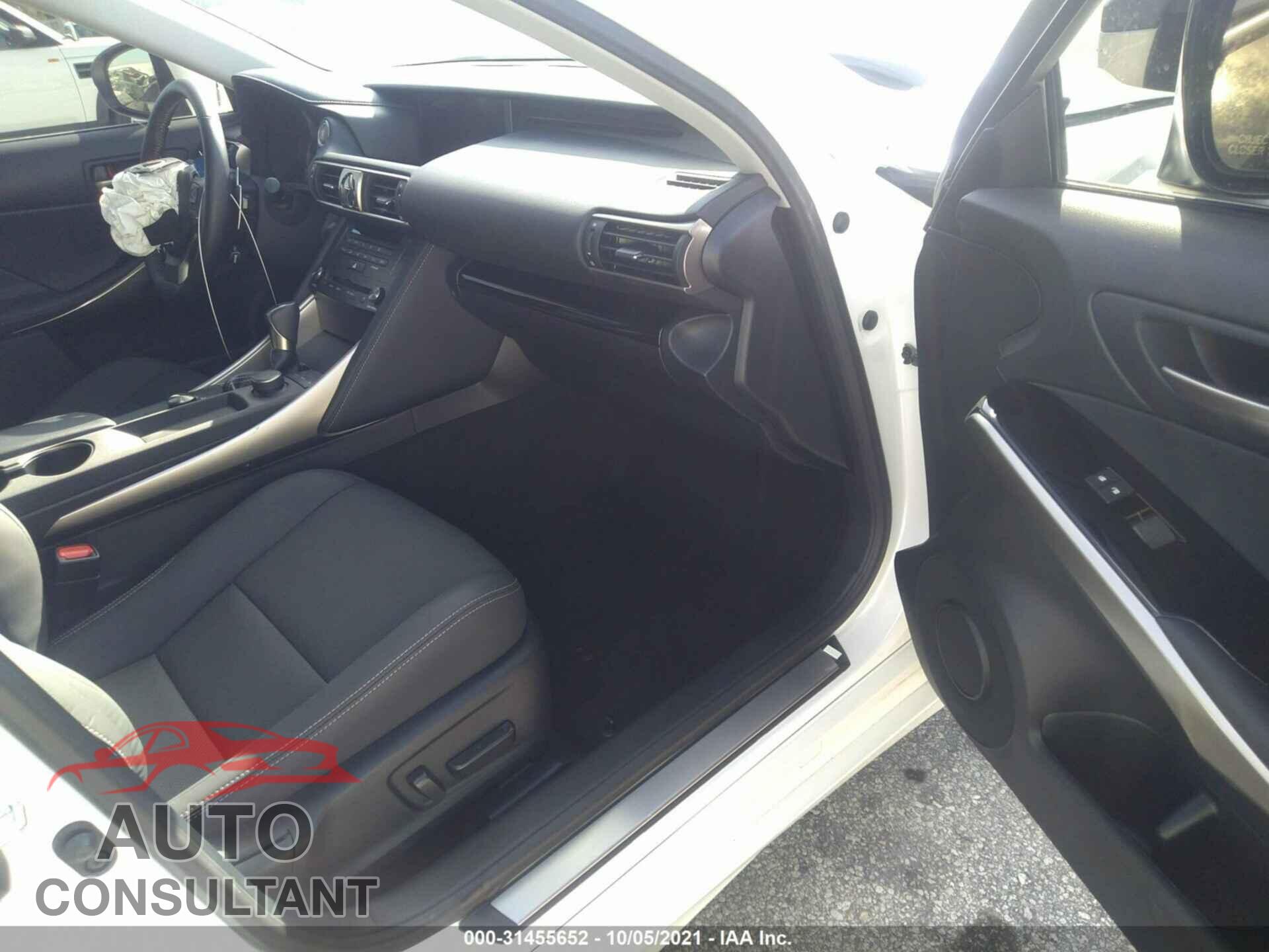 LEXUS IS 2020 - JTHAA1D20L5106649