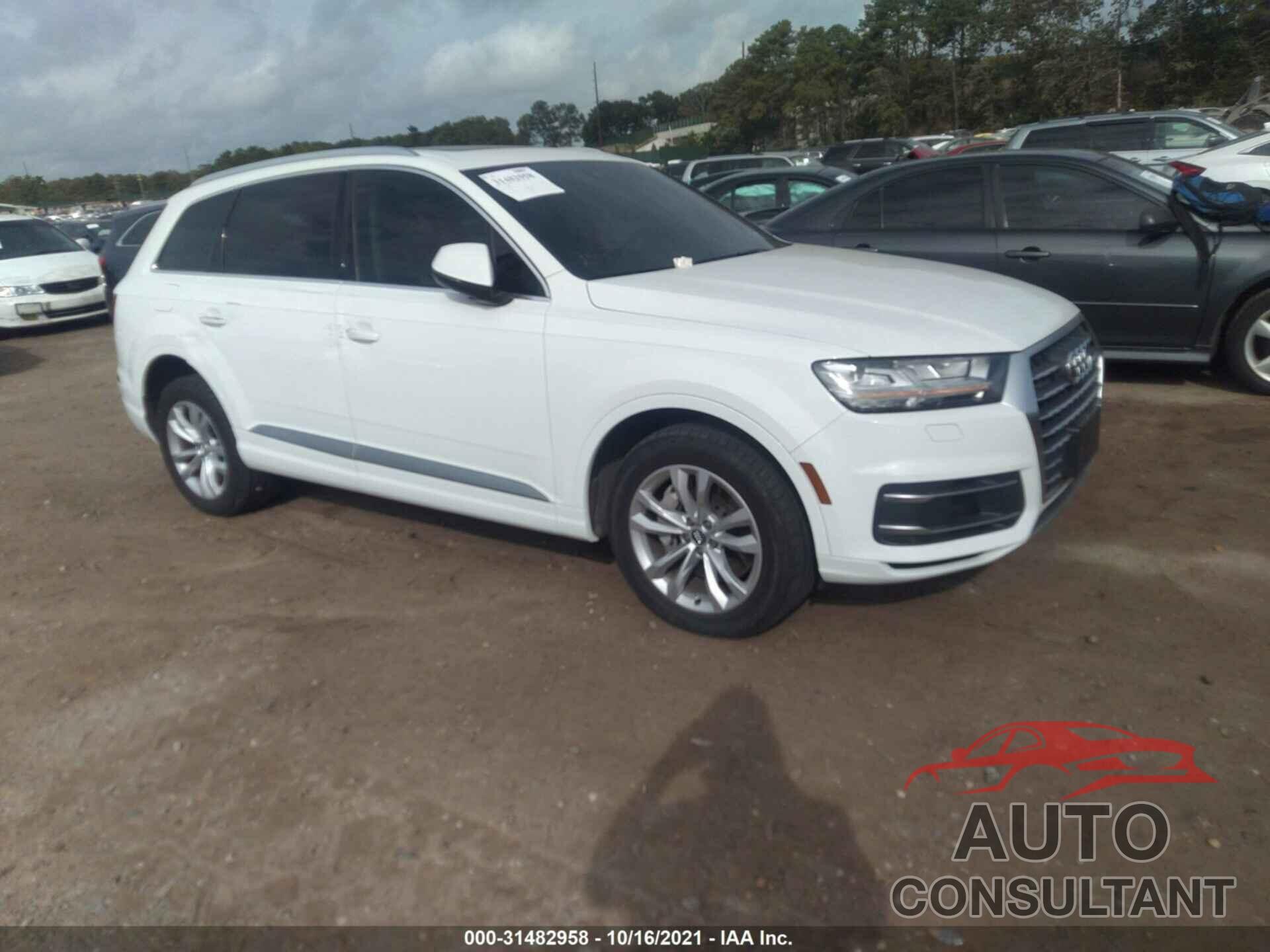 AUDI Q7 2019 - WA1LAAF72KD044527