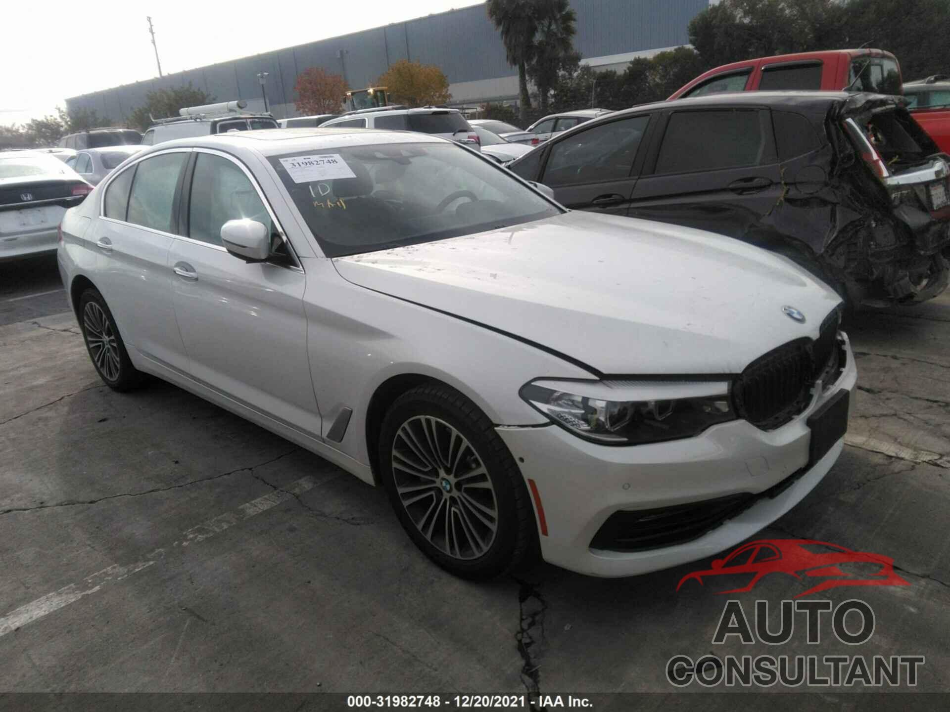 BMW 5 SERIES 2017 - WBAJA5C33HG894628