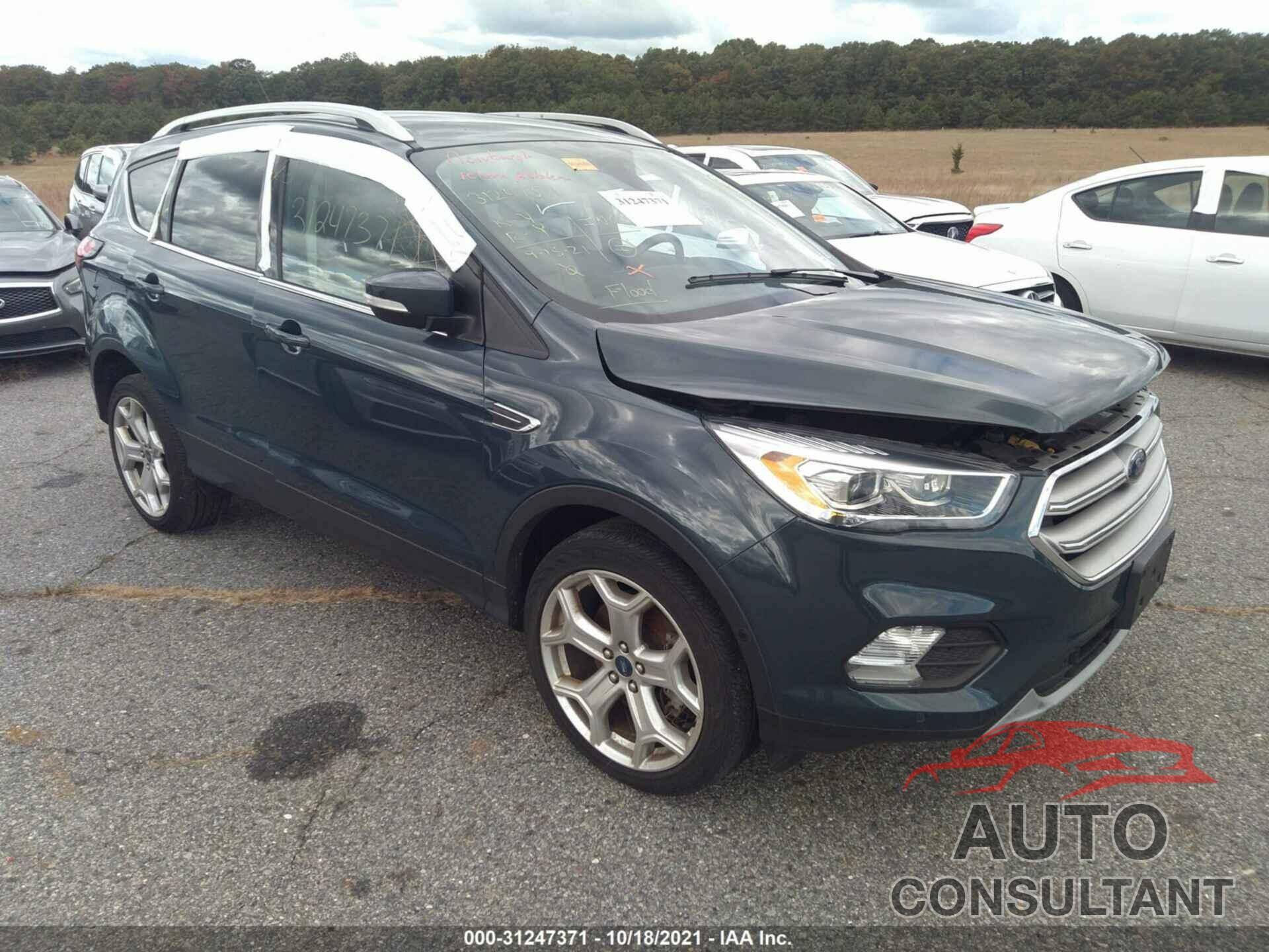 FORD ESCAPE 2019 - 1FMCU9J95KUA37698