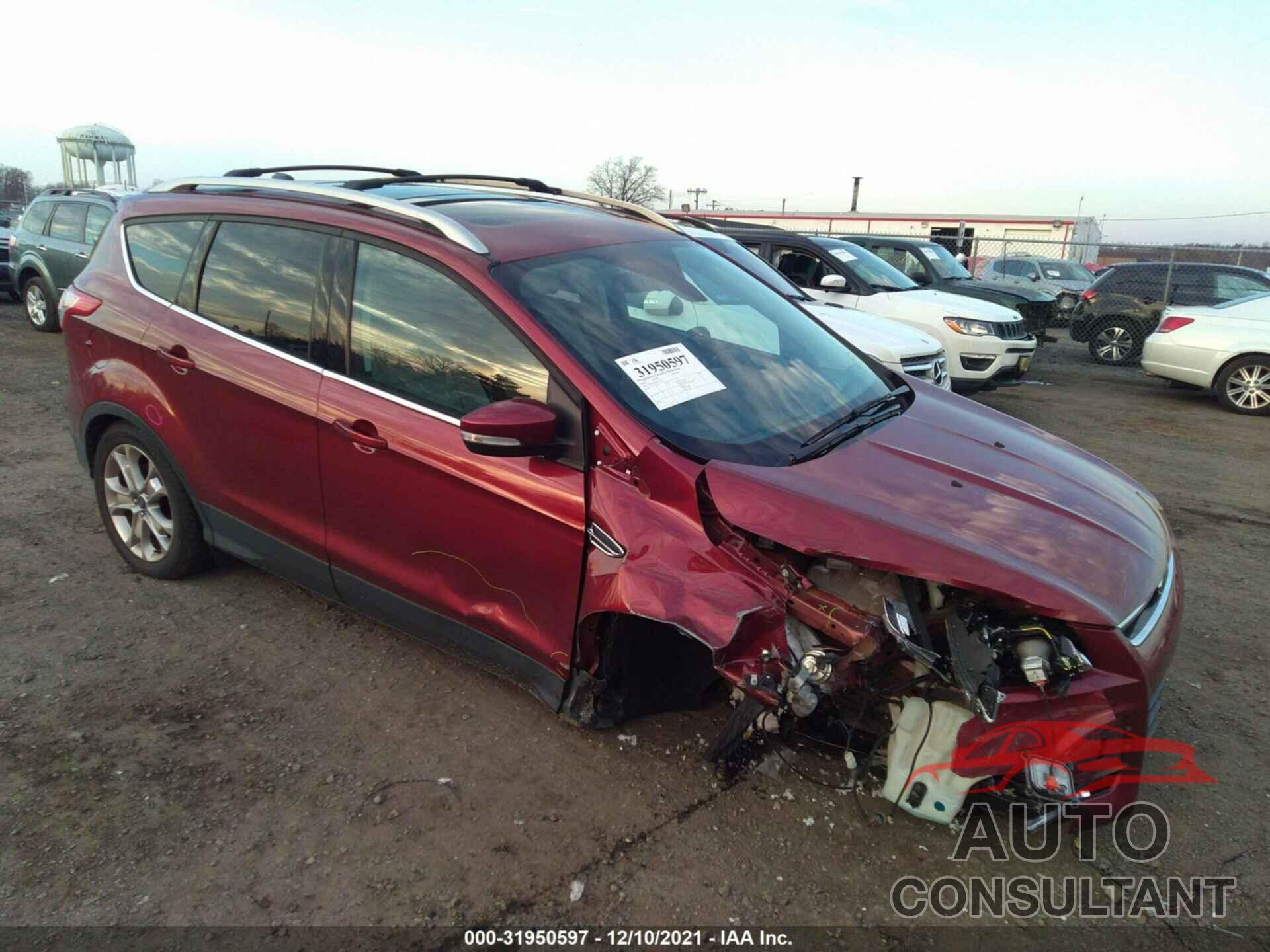 FORD ESCAPE 2016 - 1FMCU9J96GUC71551