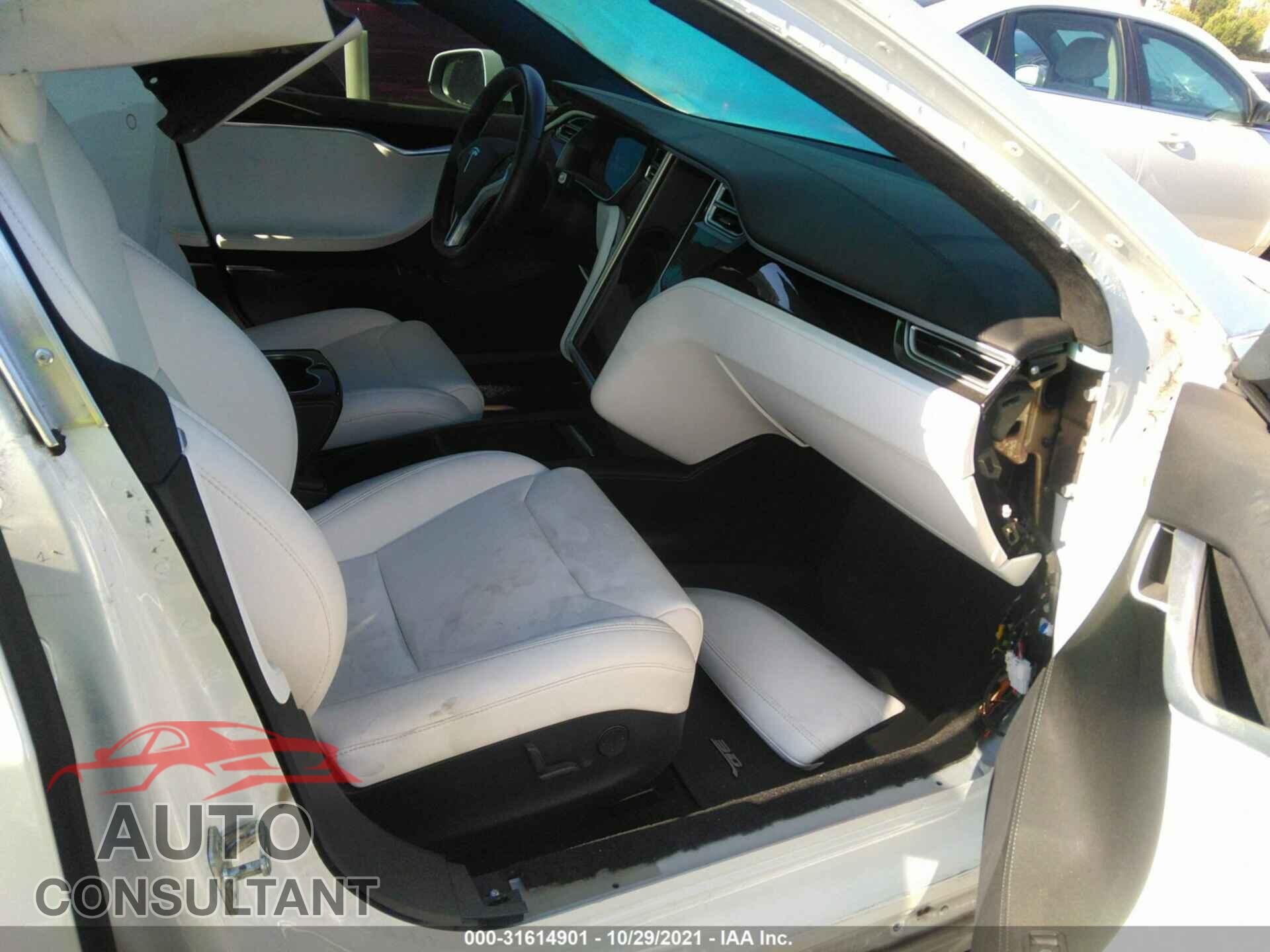TESLA MODEL S 2017 - 5YJSA1E18HF231352