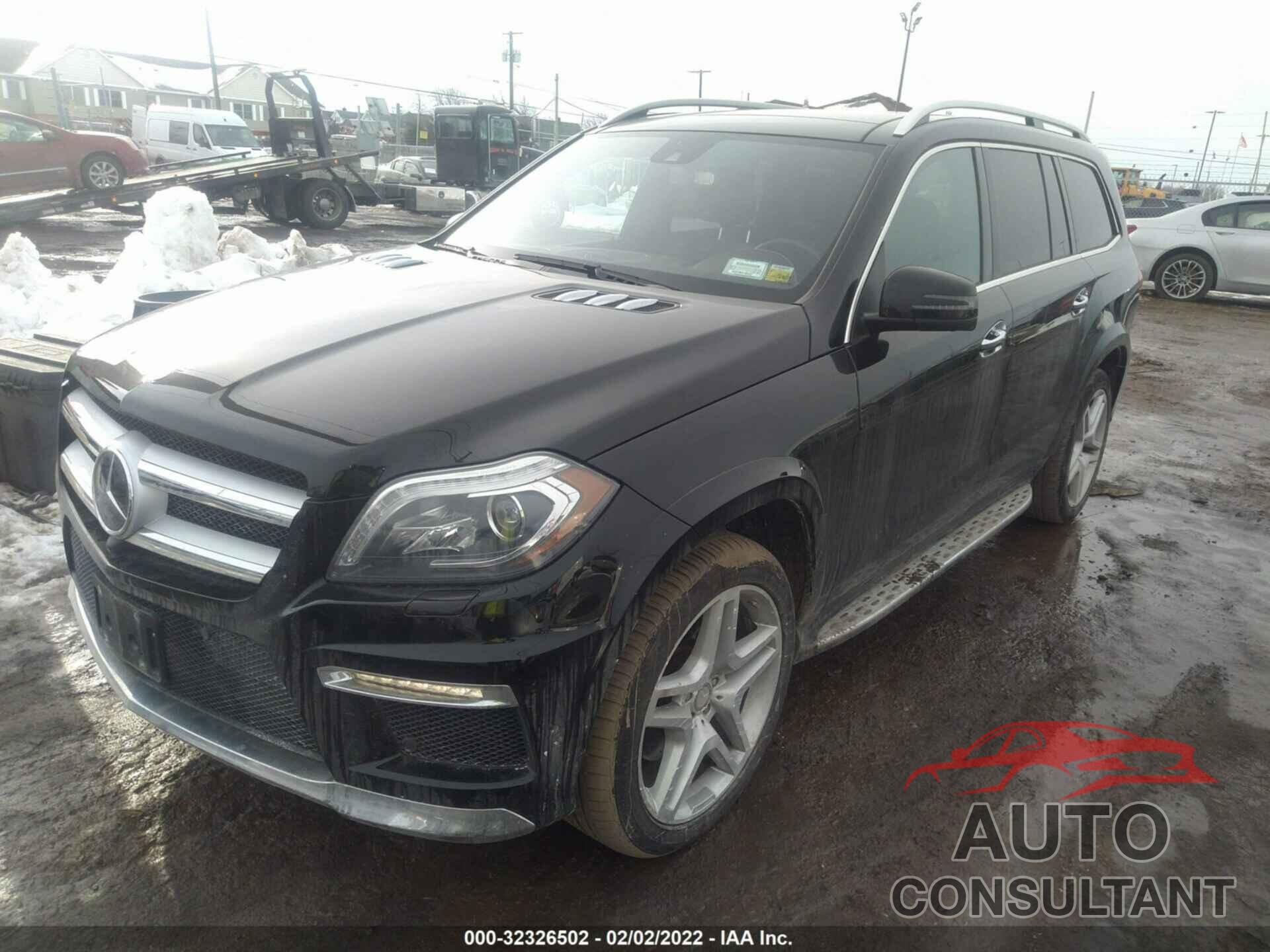 MERCEDES-BENZ GL 2016 - 4JGDF7DE5GA677995