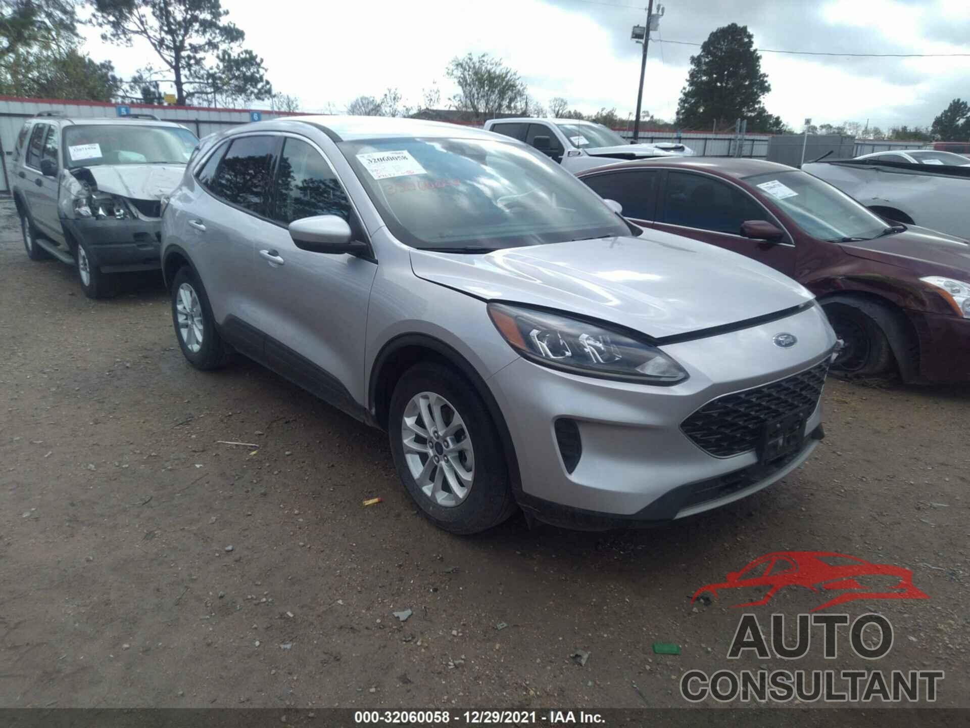 FORD ESCAPE 2020 - 1FMCU0G66LUA23383