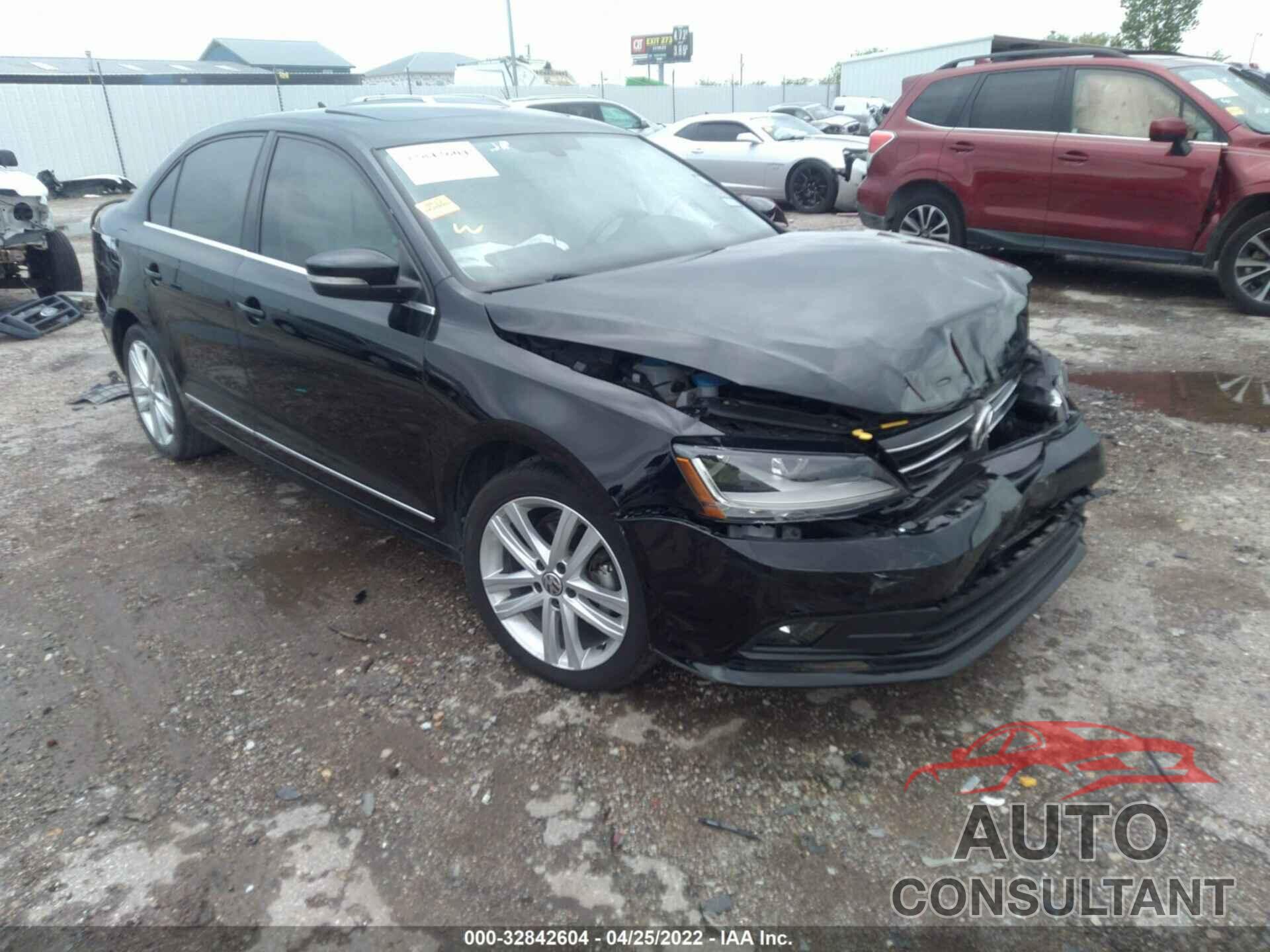 VOLKSWAGEN JETTA 2017 - 3VWL17AJ7HM389493