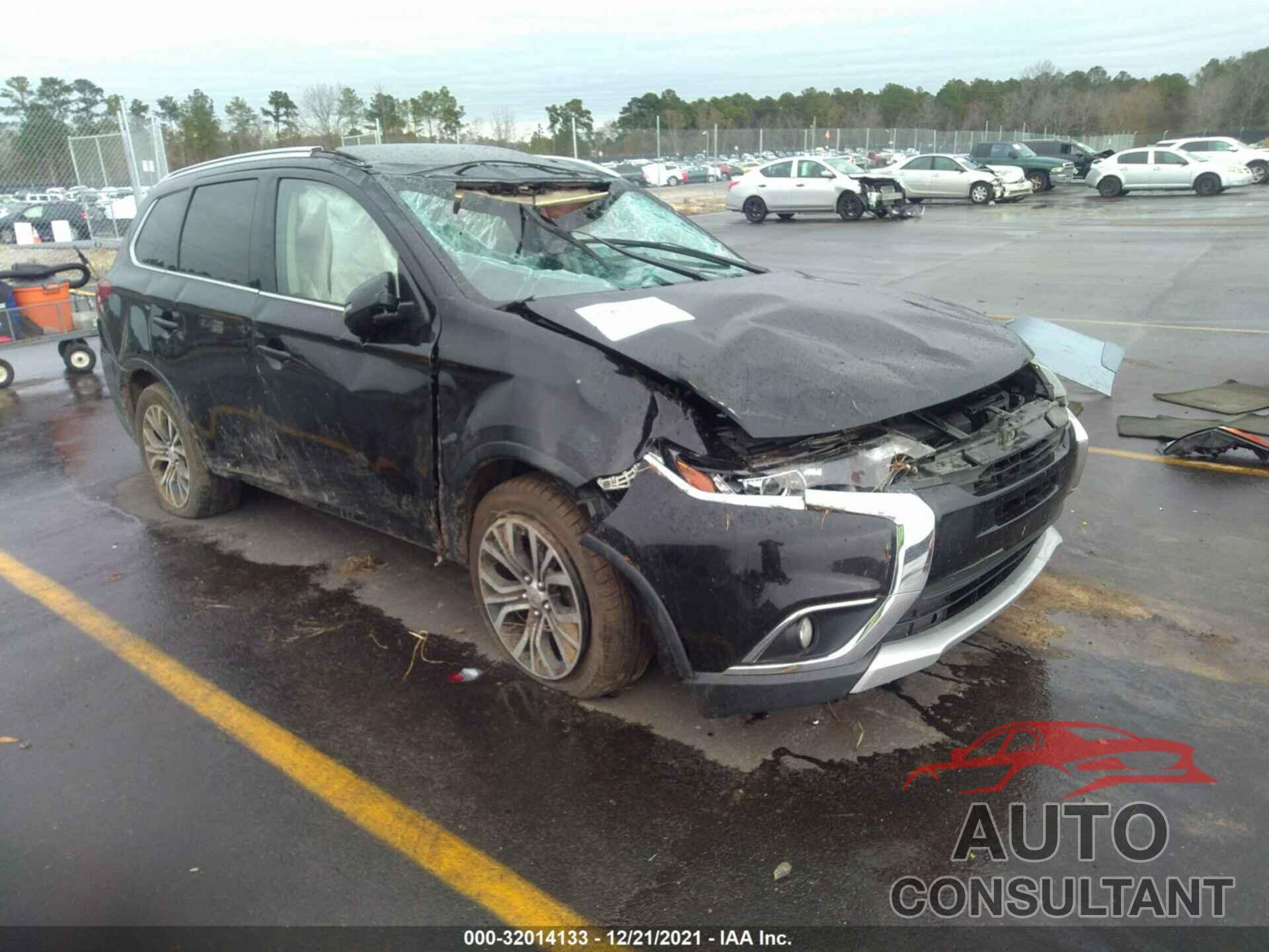 MITSUBISHI OUTLANDER 2017 - JA4AZ3A38HZ023516