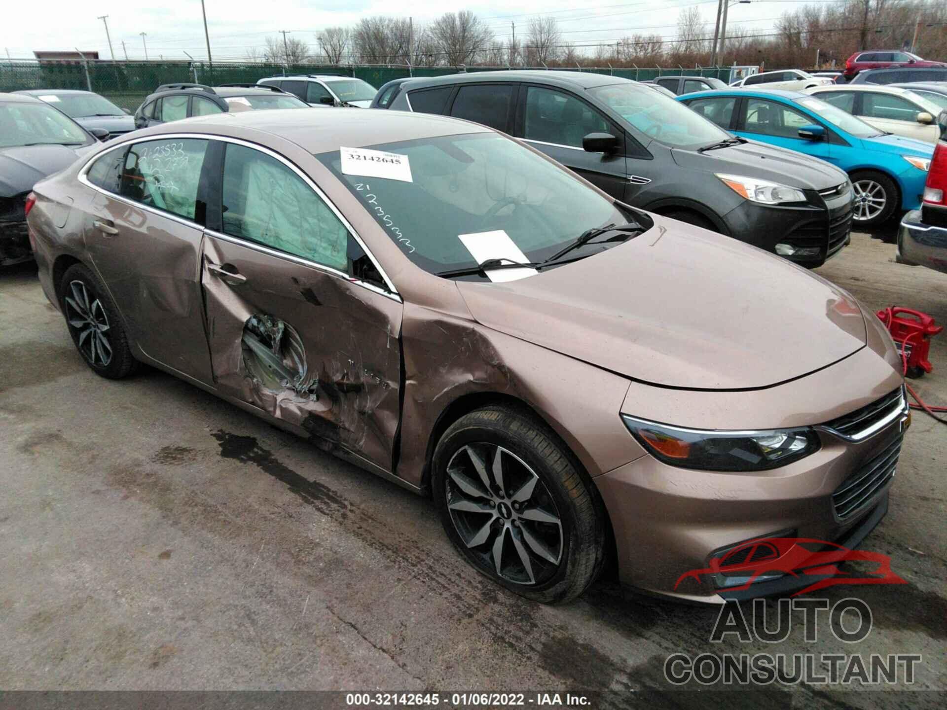 CHEVROLET MALIBU 2018 - 1G1ZD5ST6JF292017