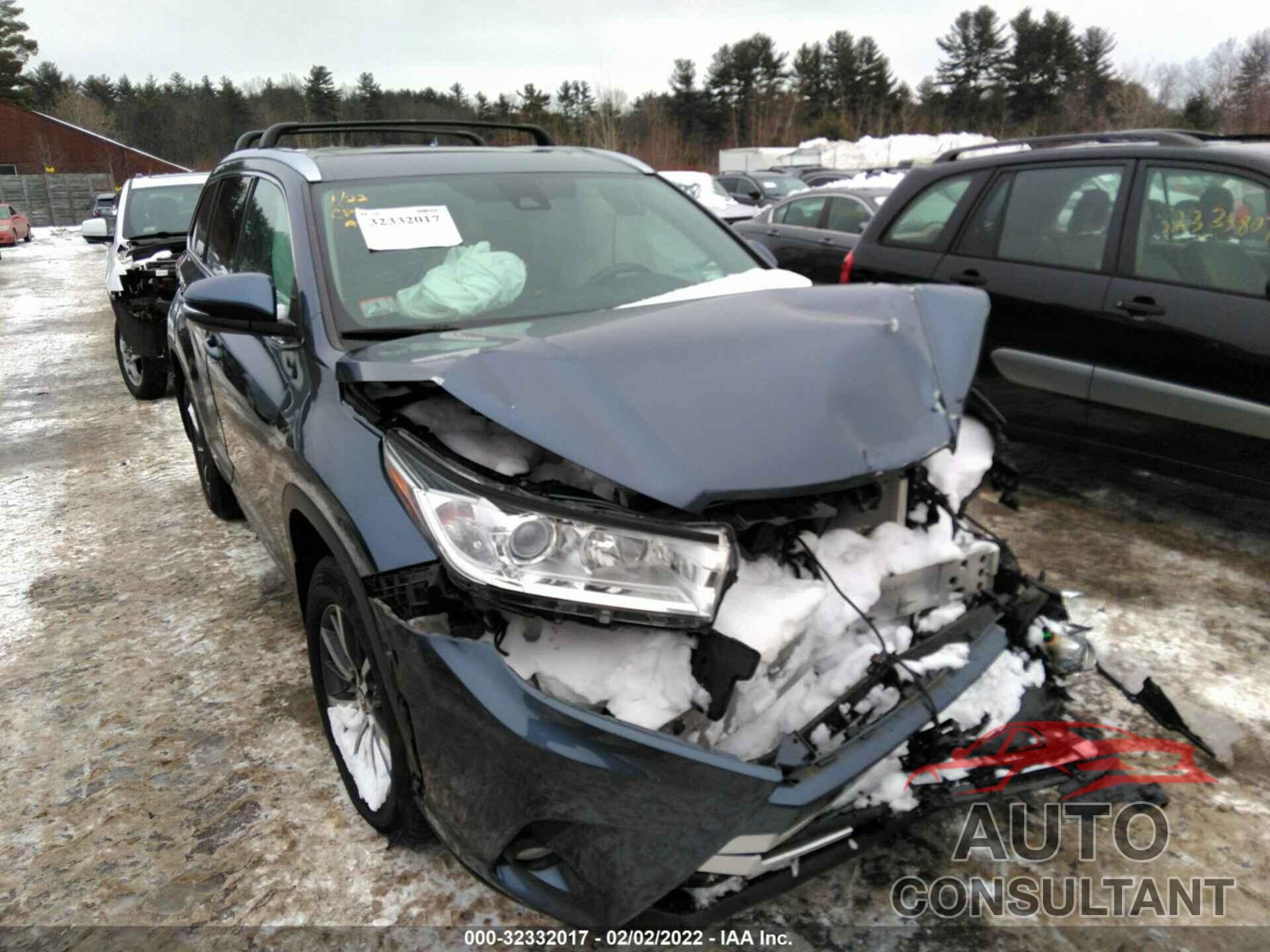 TOYOTA HIGHLANDER 2018 - 5TDJZRFH7JS842666
