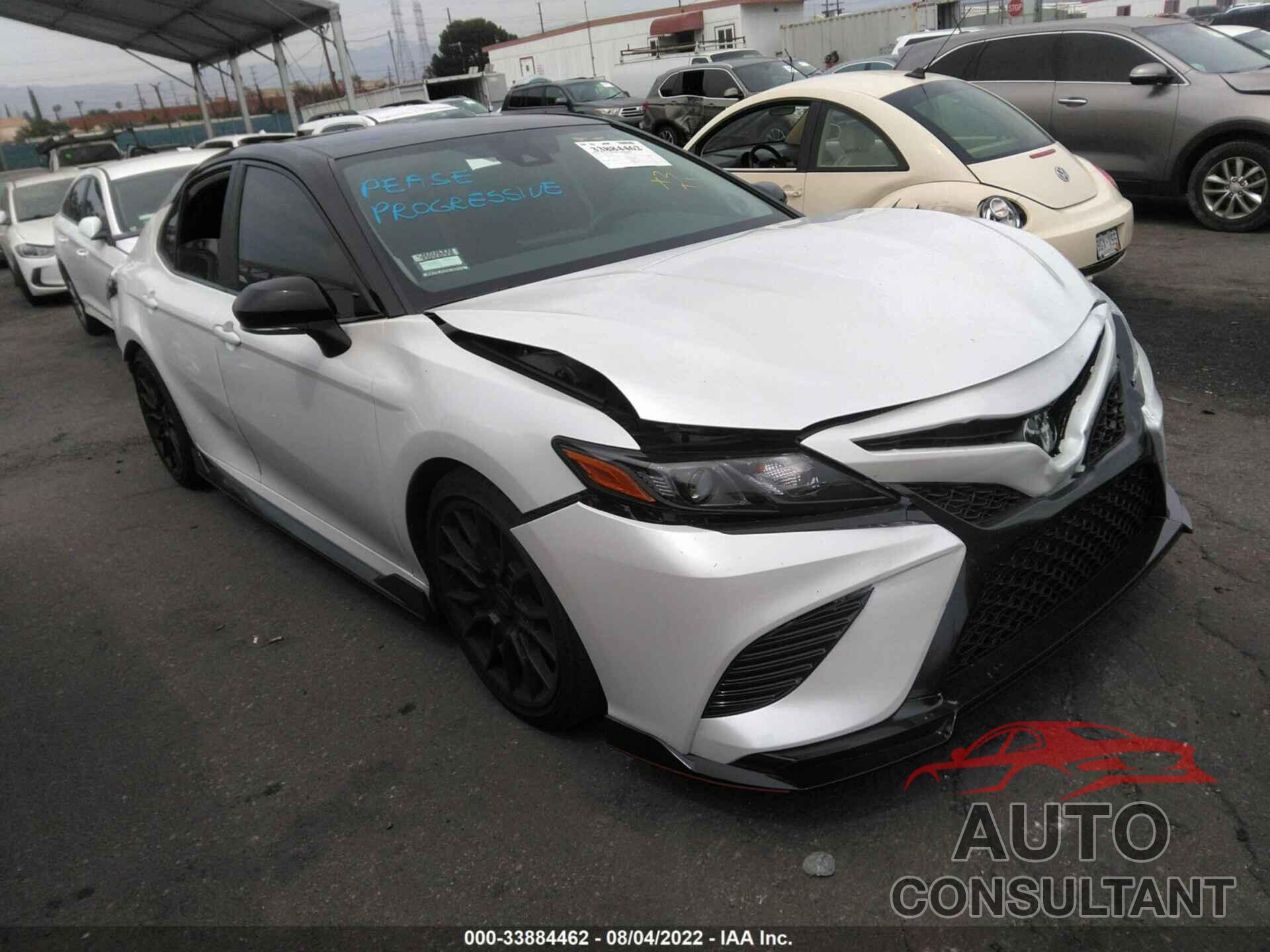 TOYOTA CAMRY 2022 - 4T1KZ1AK7NU064522