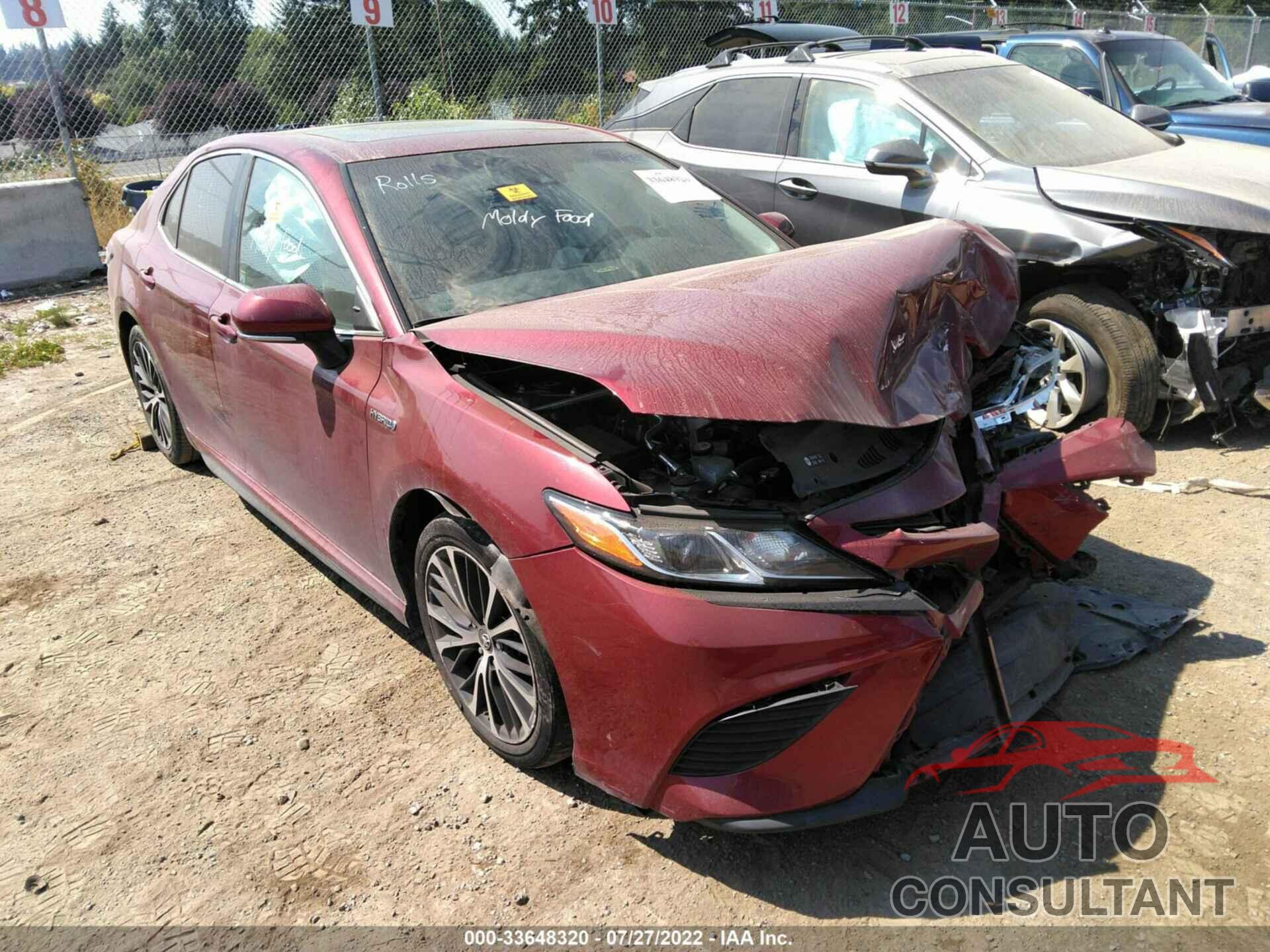 TOYOTA CAMRY 2018 - 4T1B21HK0JU509445