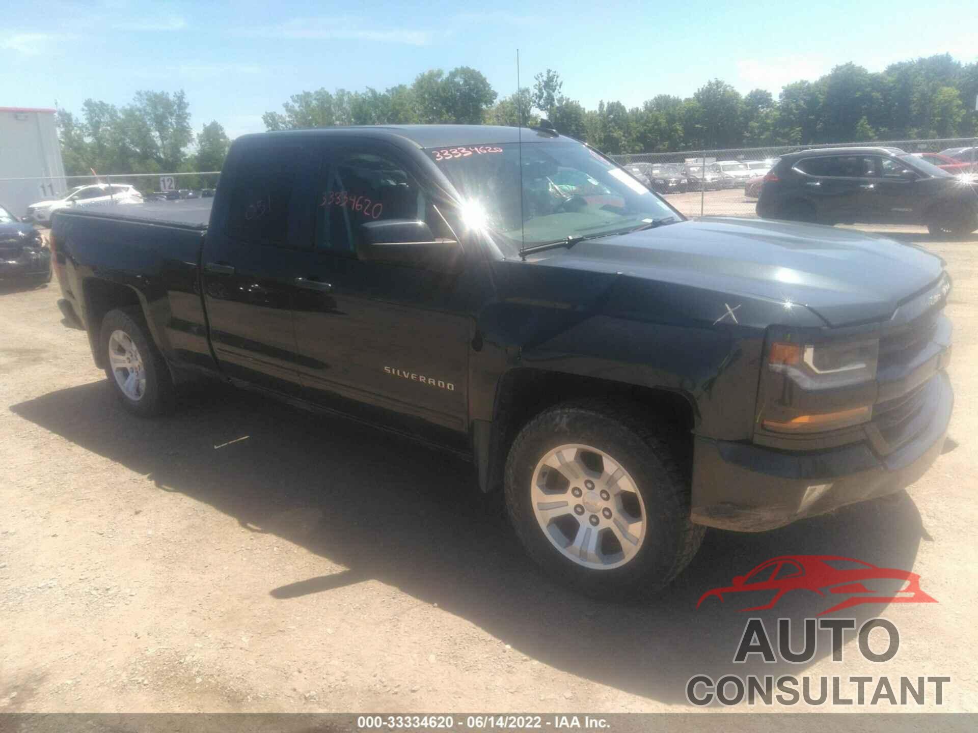 CHEVROLET SILVERADO 1500 2018 - 1GCVKREC1JZ226553