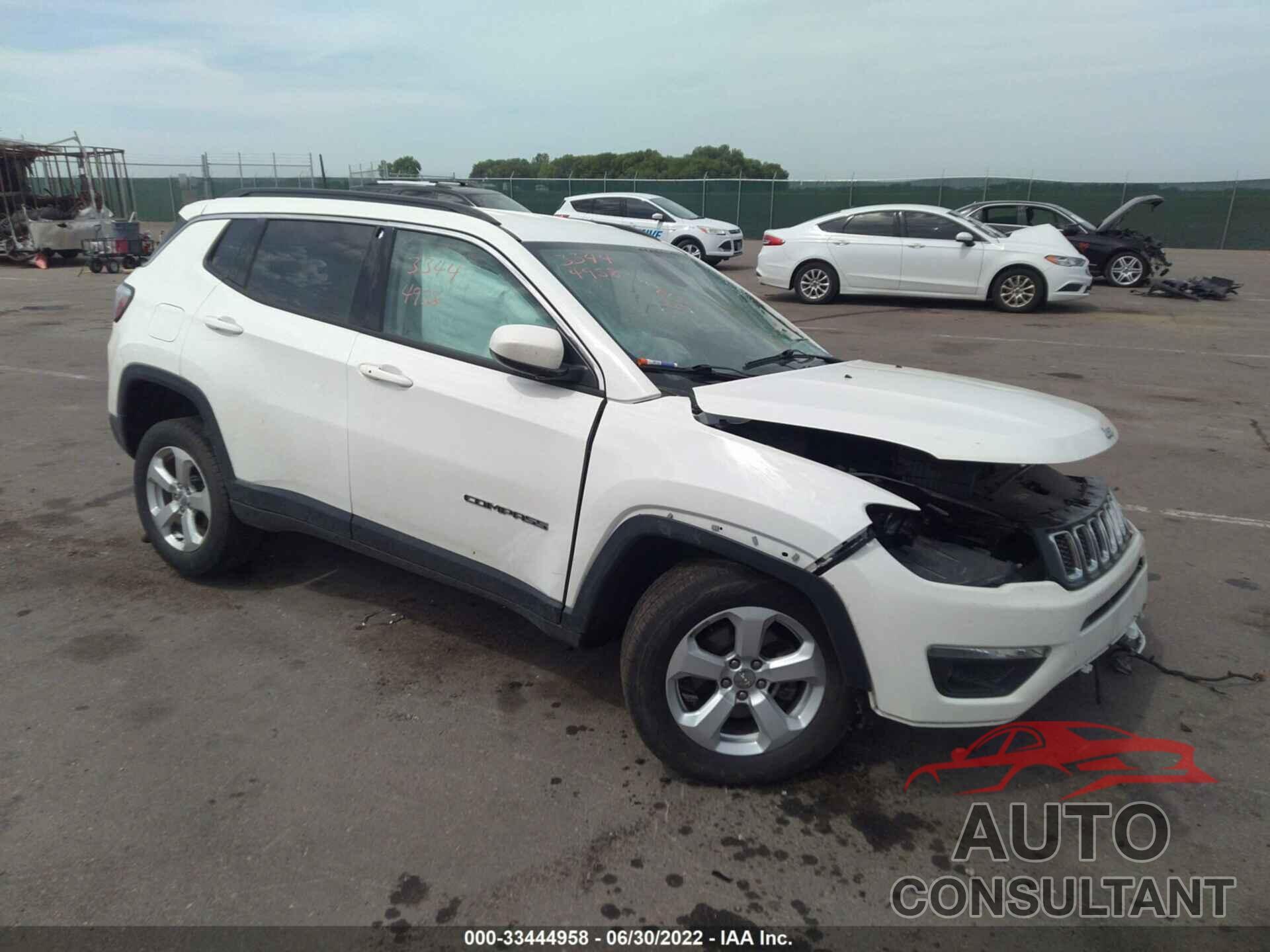 JEEP COMPASS 2018 - 3C4NJDBB7JT481801